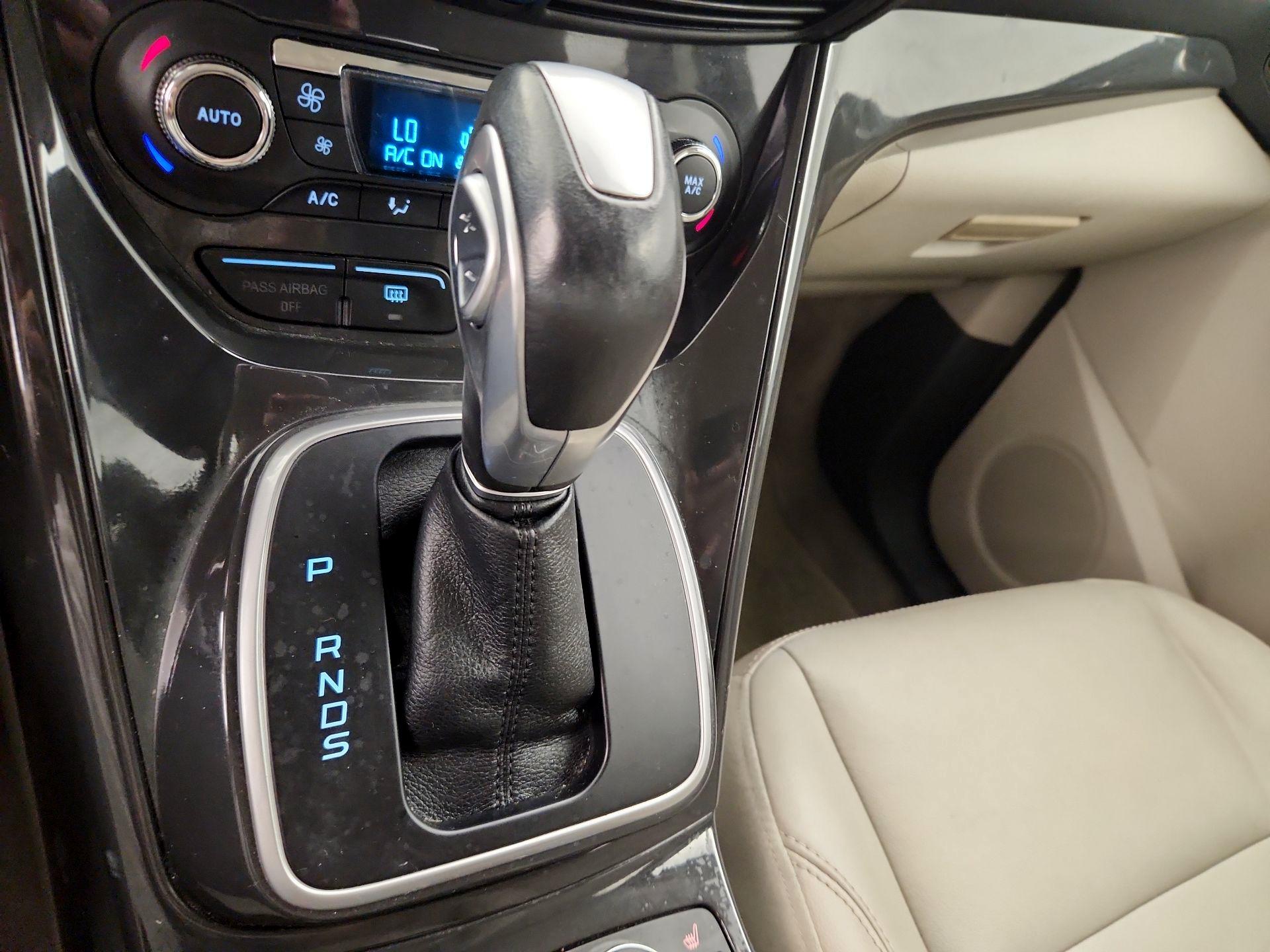 Thumbnail: 2014 Ford Escape - 18