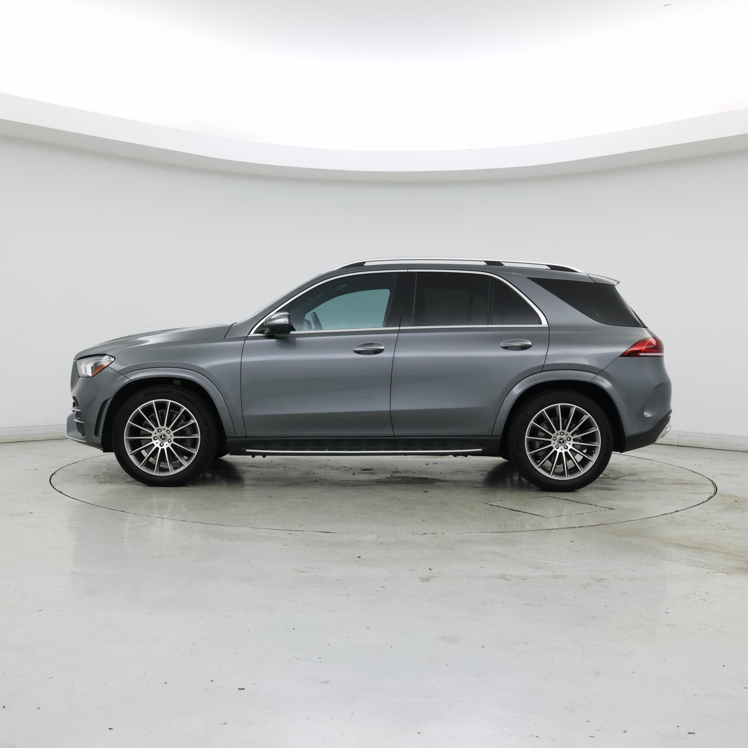 Thumbnail: 2022 Mercedes-Benz GLE - 3