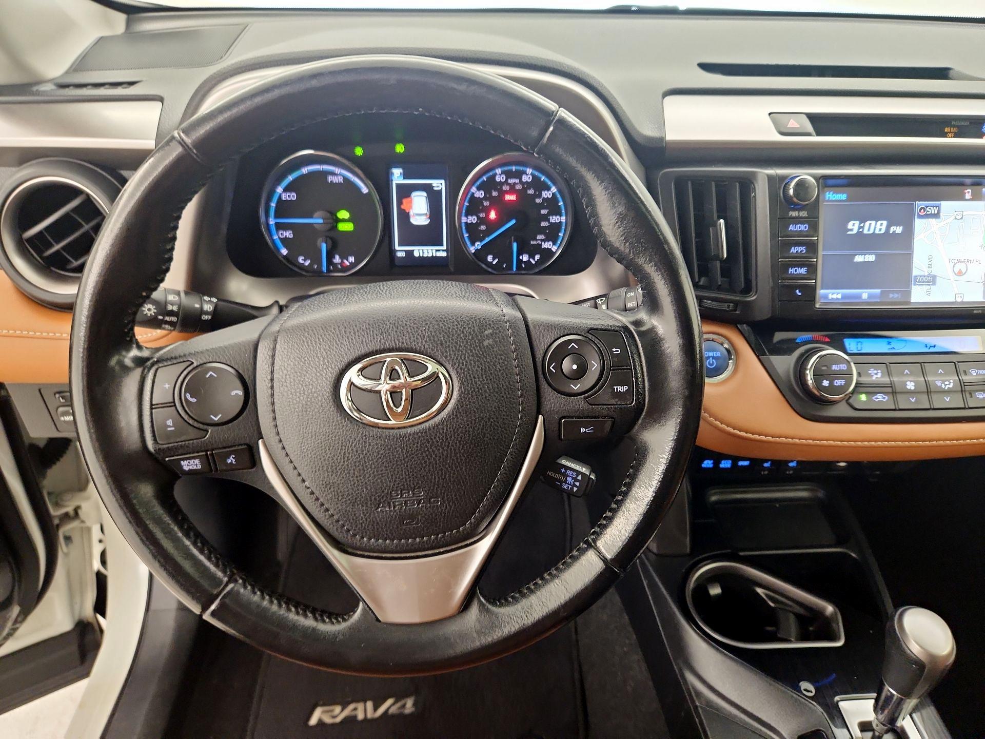 Thumbnail: 2018 Toyota RAV4 - 10