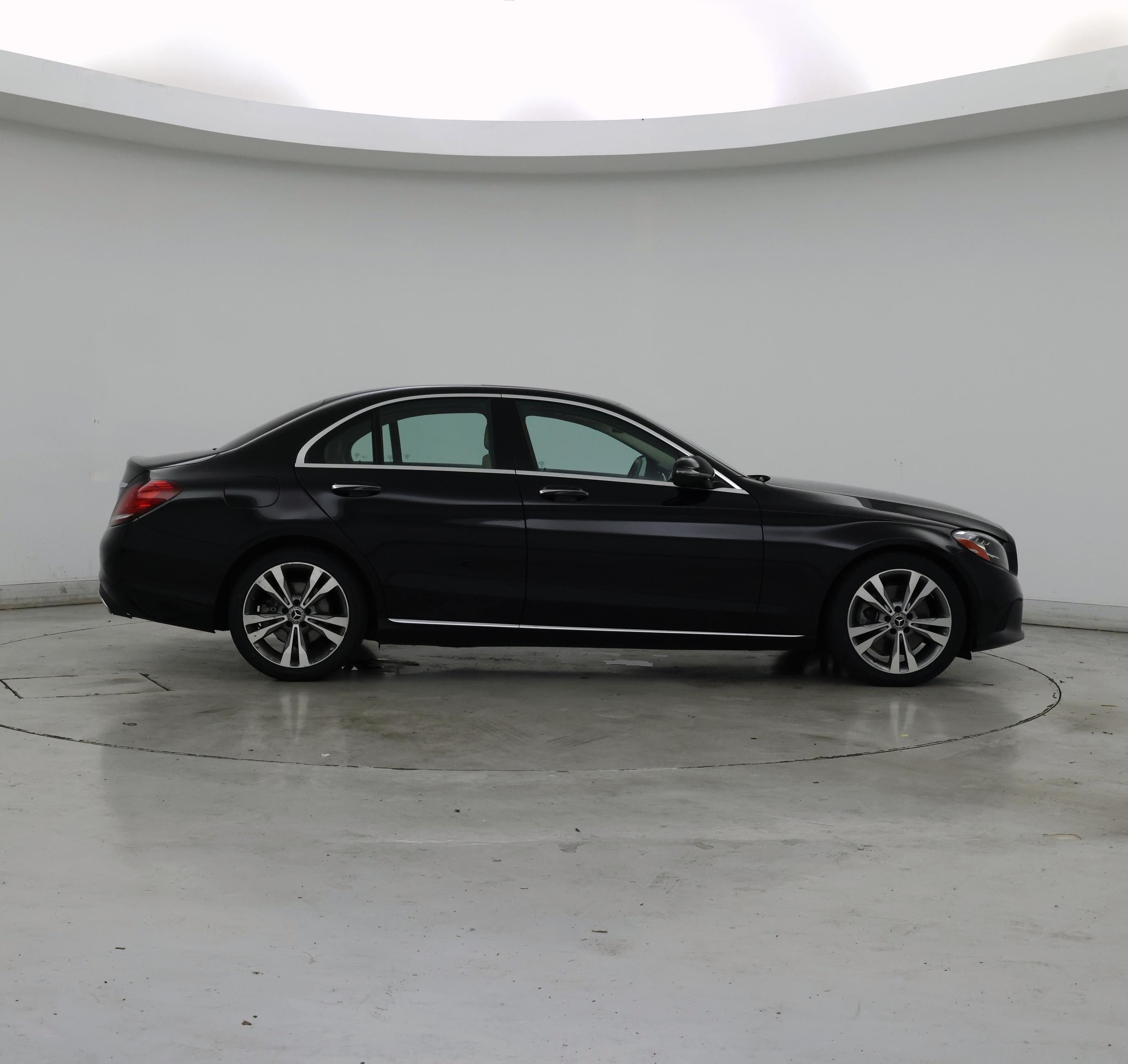Thumbnail: 2021 Mercedes-Benz C-Class - 7