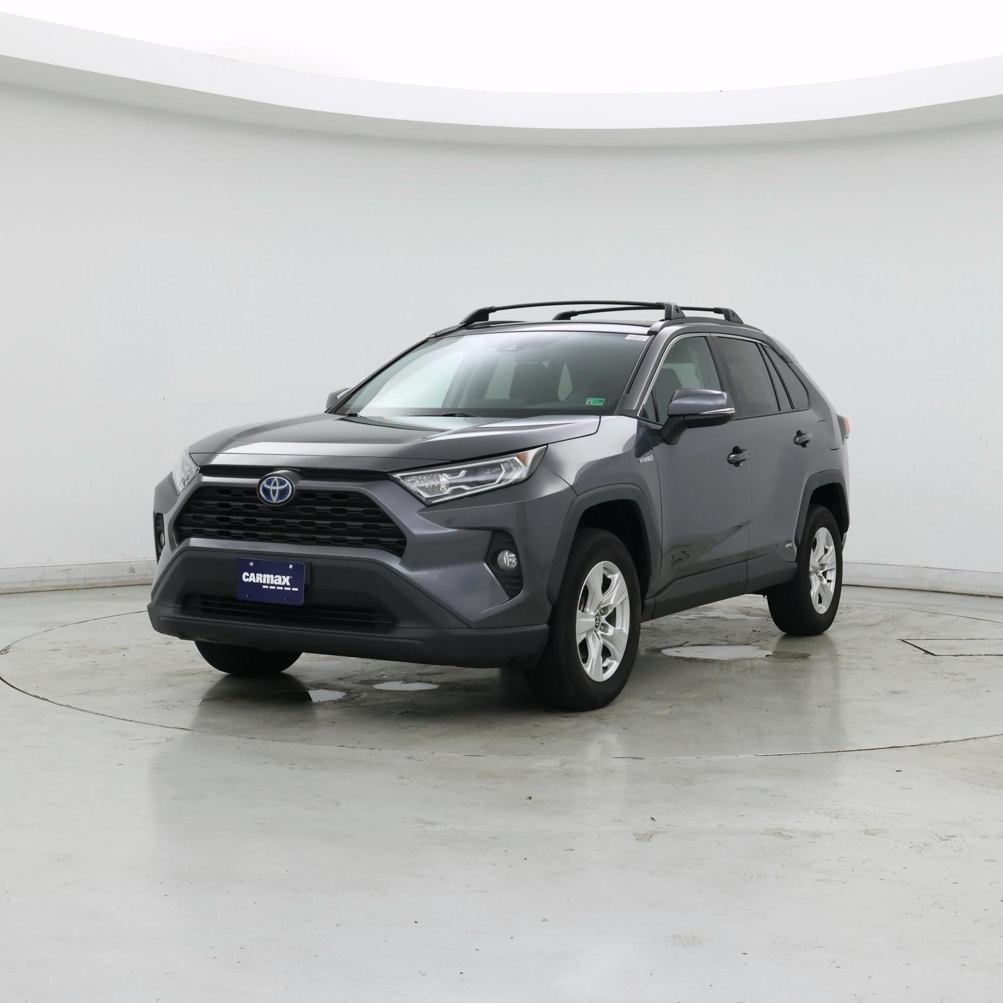 Thumbnail: 2021 Toyota RAV4 - 4