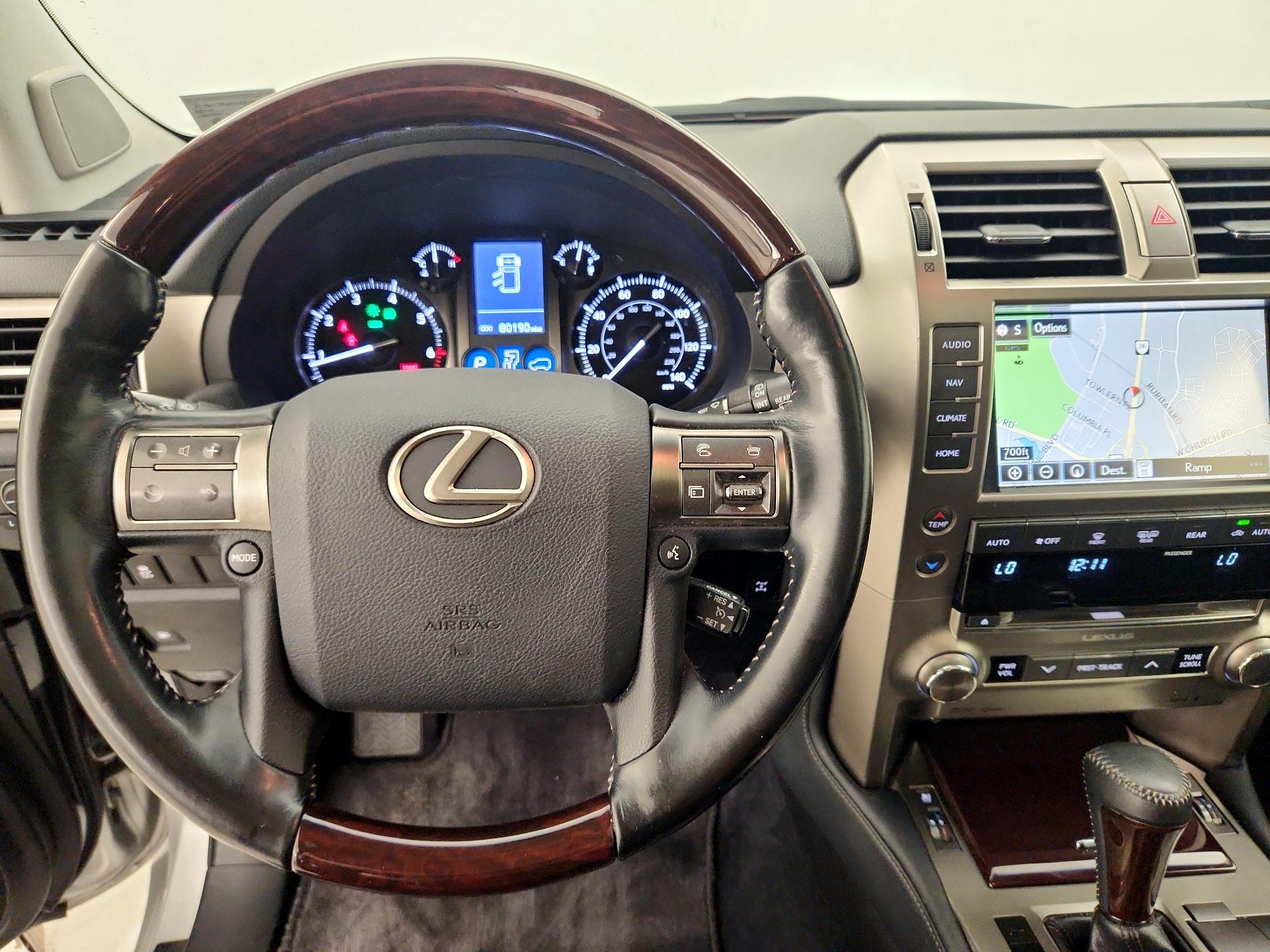 Thumbnail: 2018 Lexus GX - 10