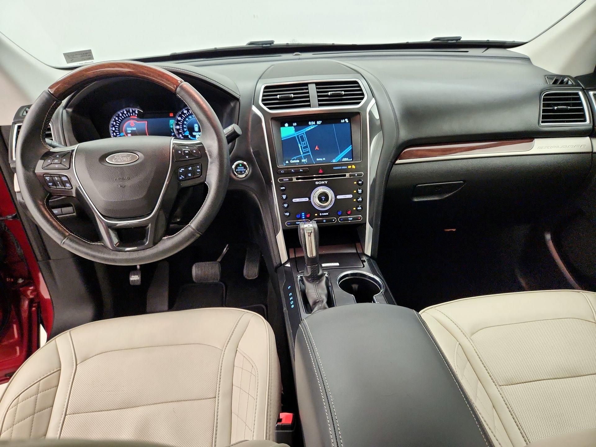 Thumbnail: 2017 Ford Explorer - 9