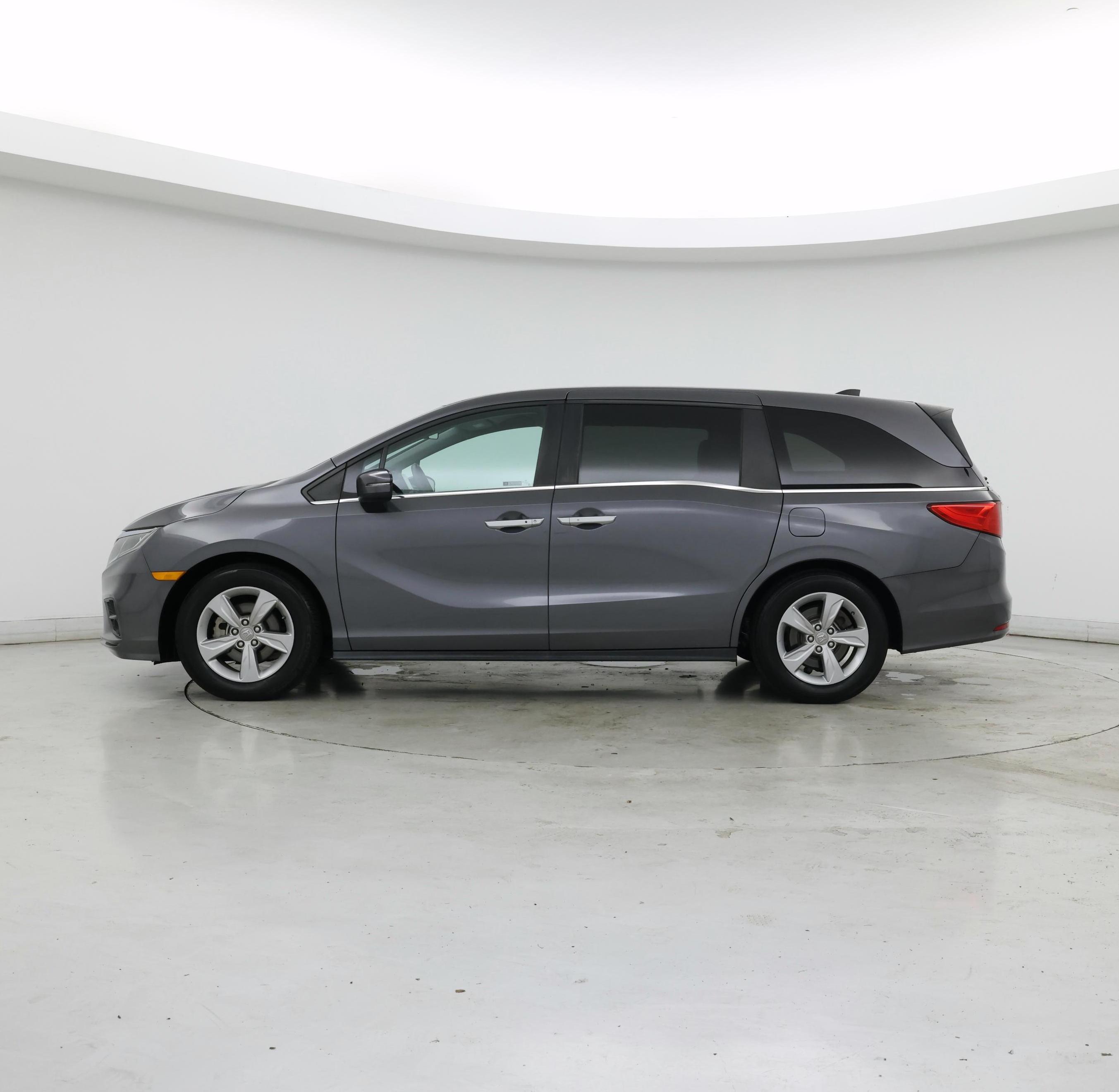Thumbnail: 2019 Honda Odyssey - 3
