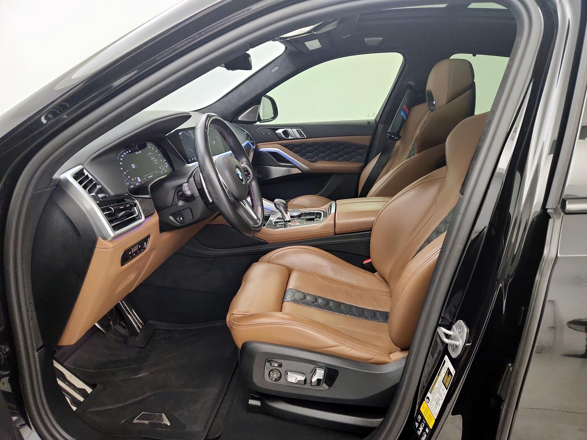 Thumbnail: 2021 BMW X6 - 11