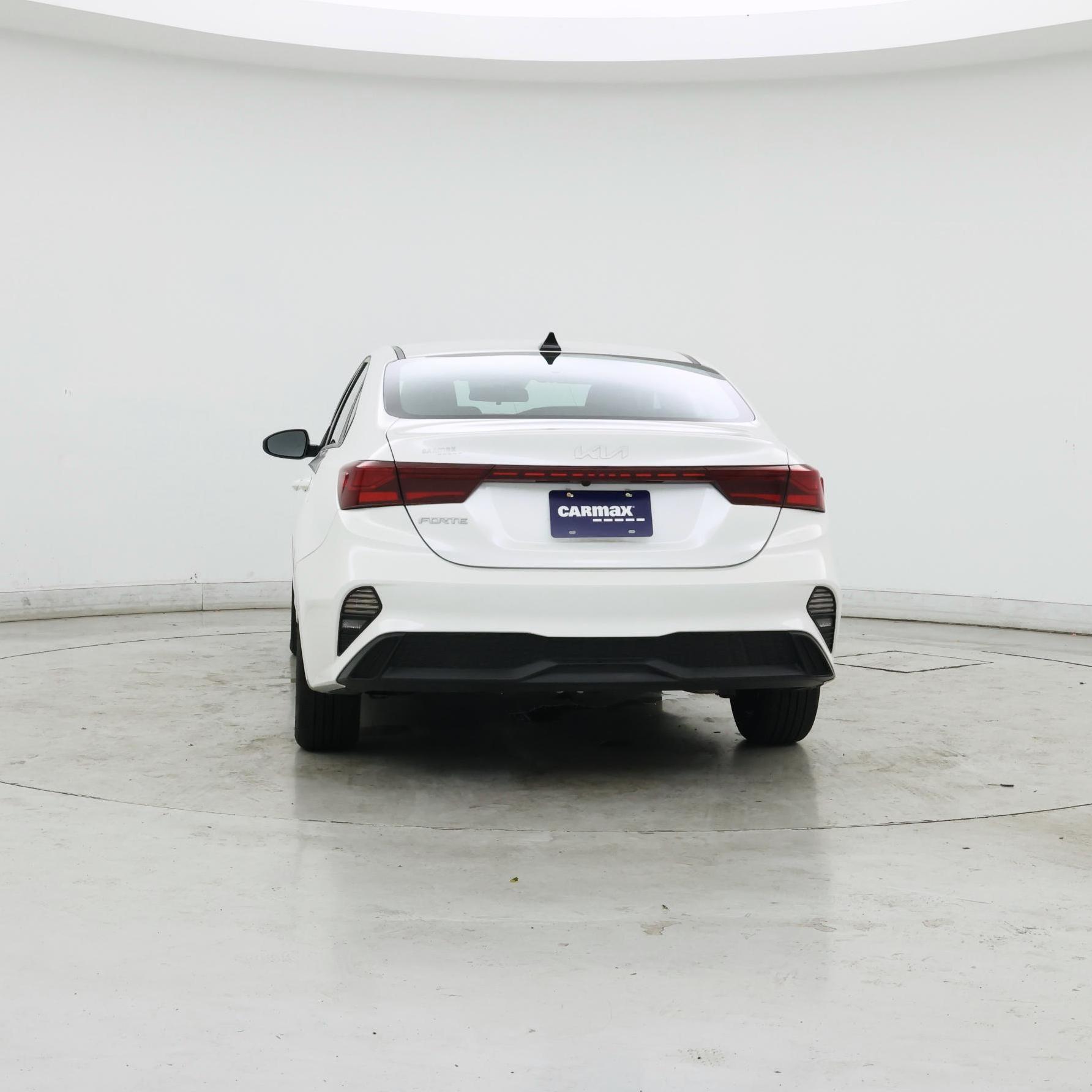 Thumbnail: 2024 Kia Forte - 6