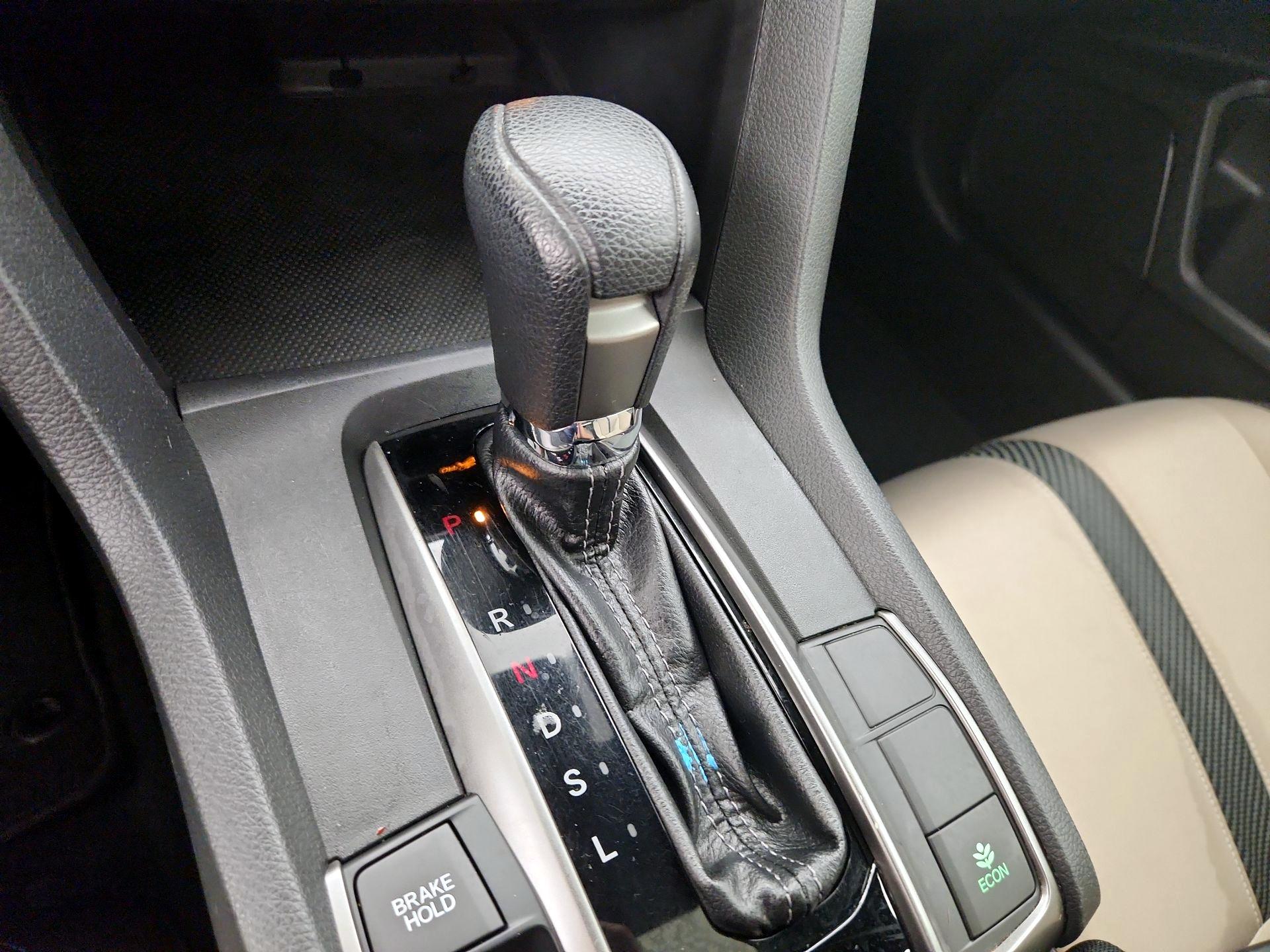 Thumbnail: 2019 Honda Civic - 17