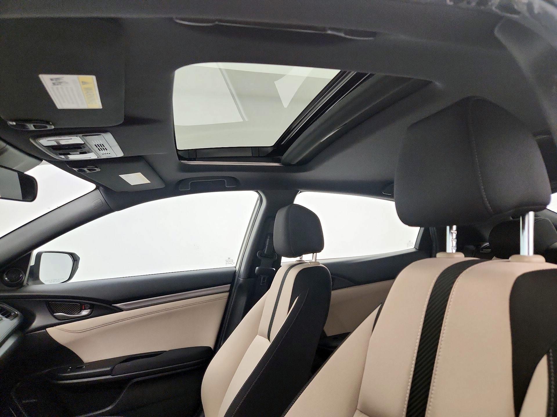 Thumbnail: 2019 Honda Civic - 19