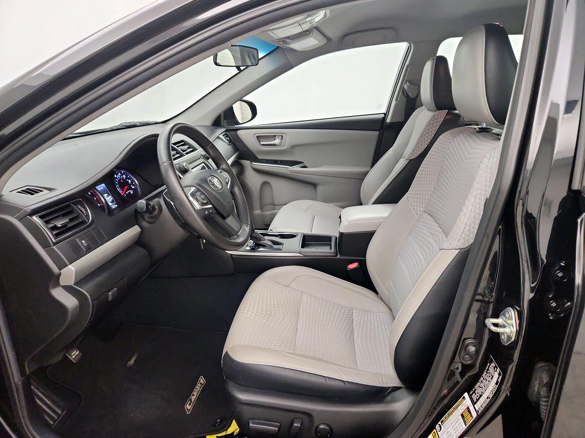 Thumbnail: 2015 Toyota Camry - 11