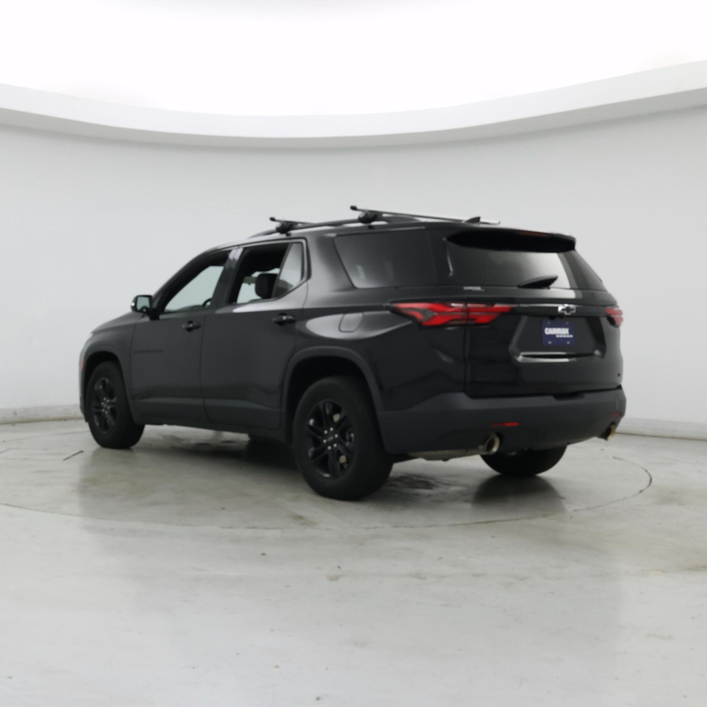 Thumbnail: 2023 Chevrolet Traverse - 2