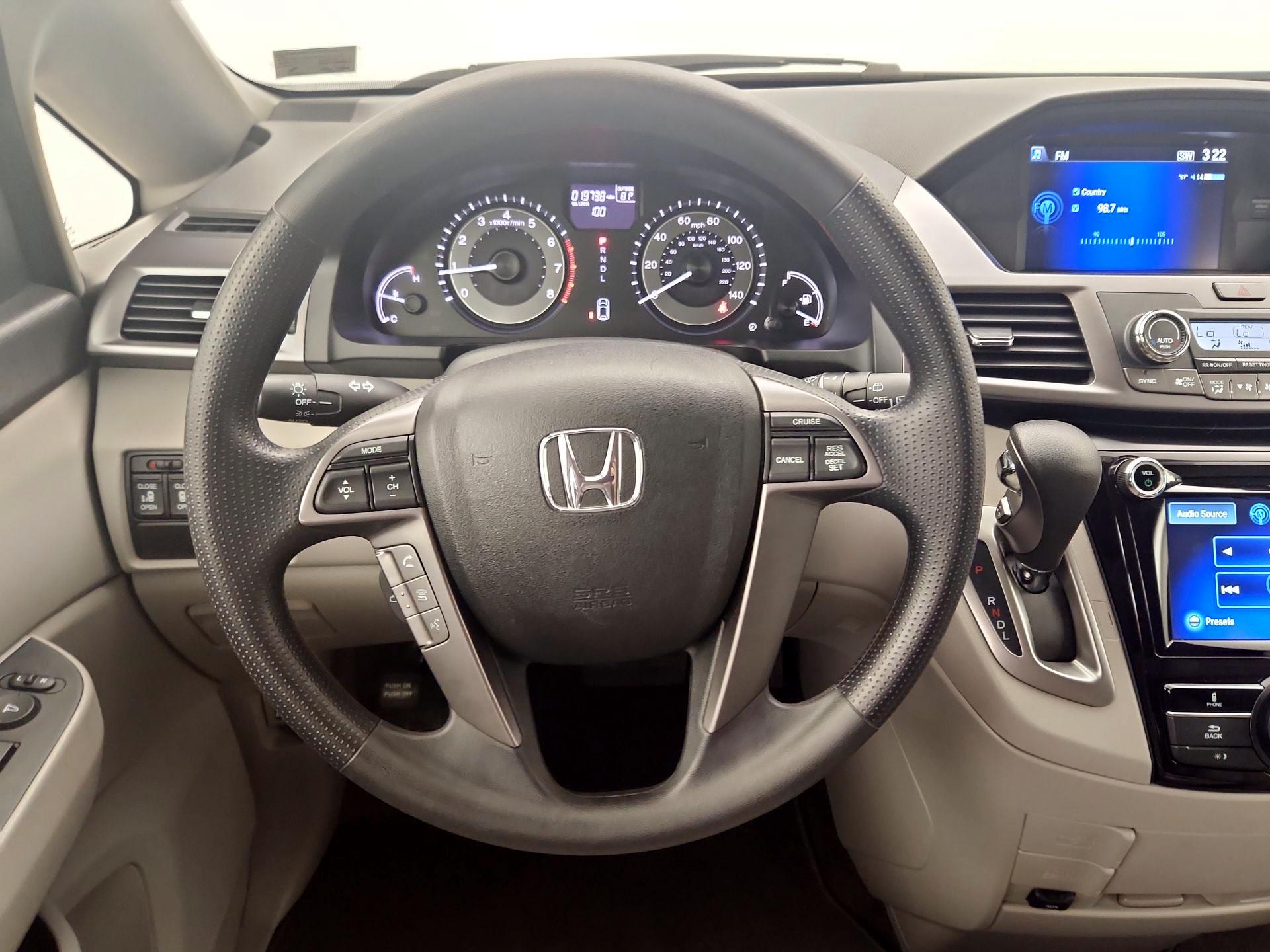 Thumbnail: 2014 Honda Odyssey - 10