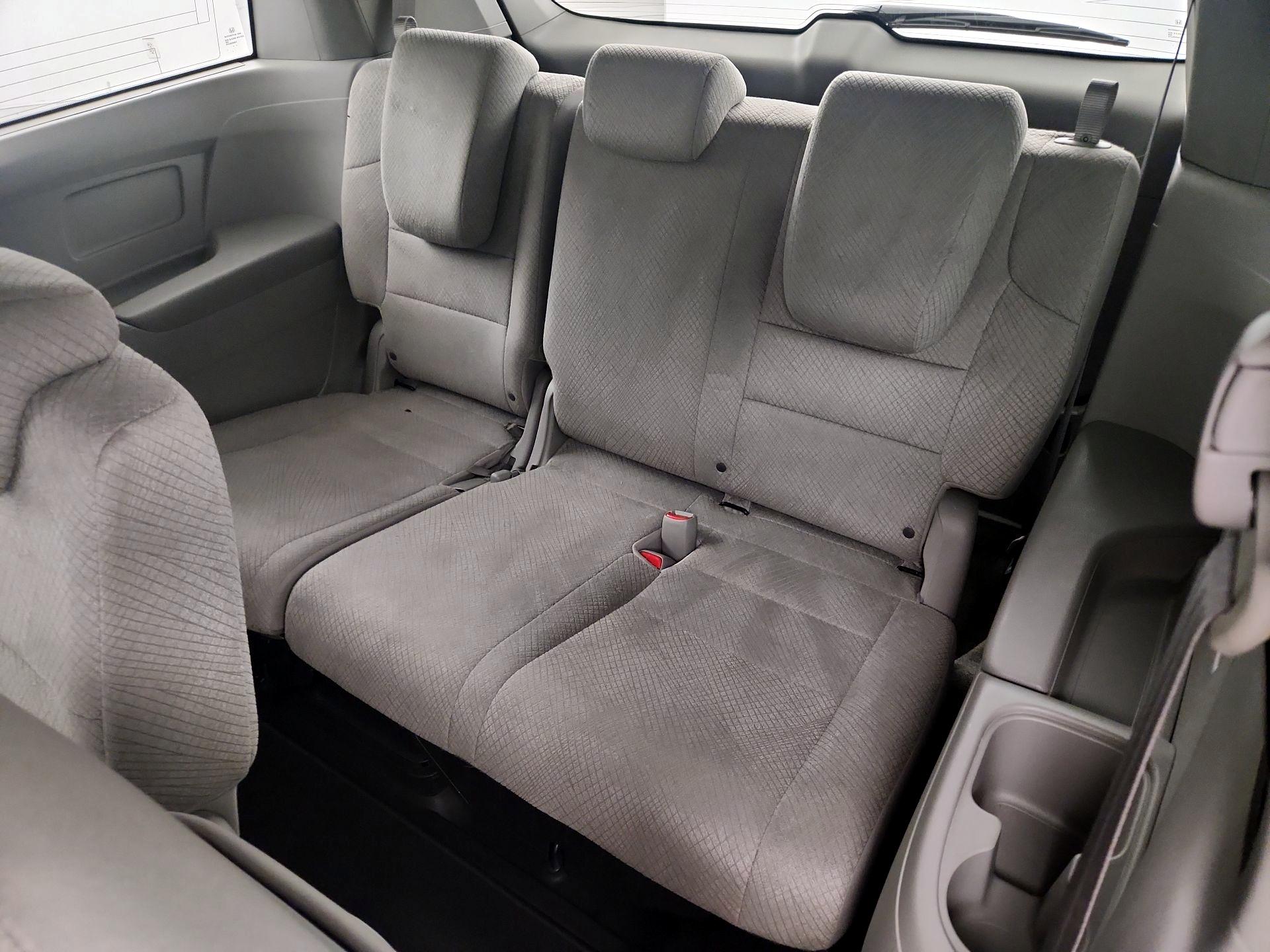 Thumbnail: 2014 Honda Odyssey - 20