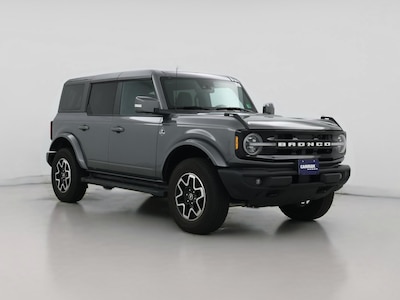 Gray 2023 Ford Bronco Outer Banks