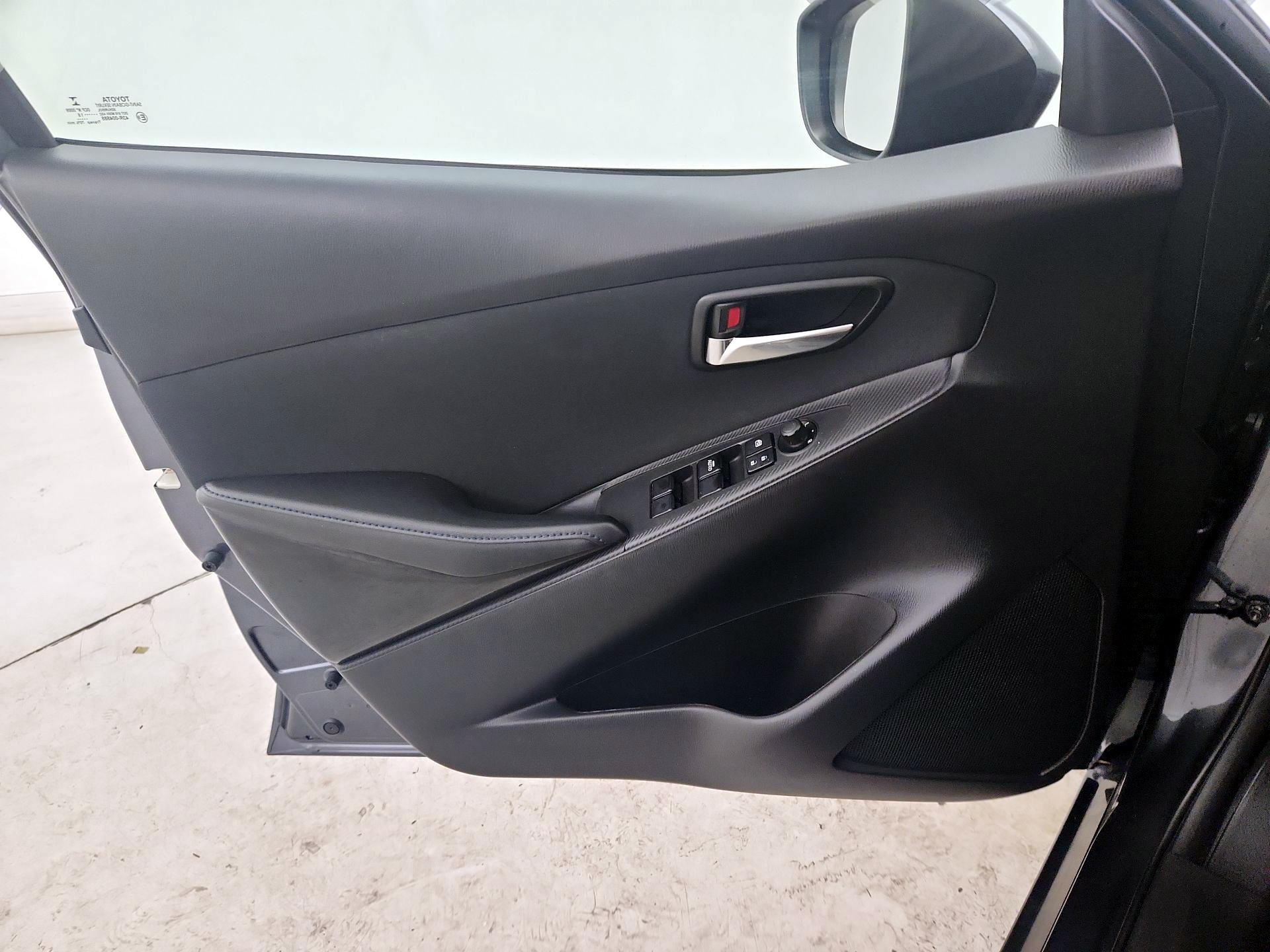 Thumbnail: 2016 Scion iA - 12