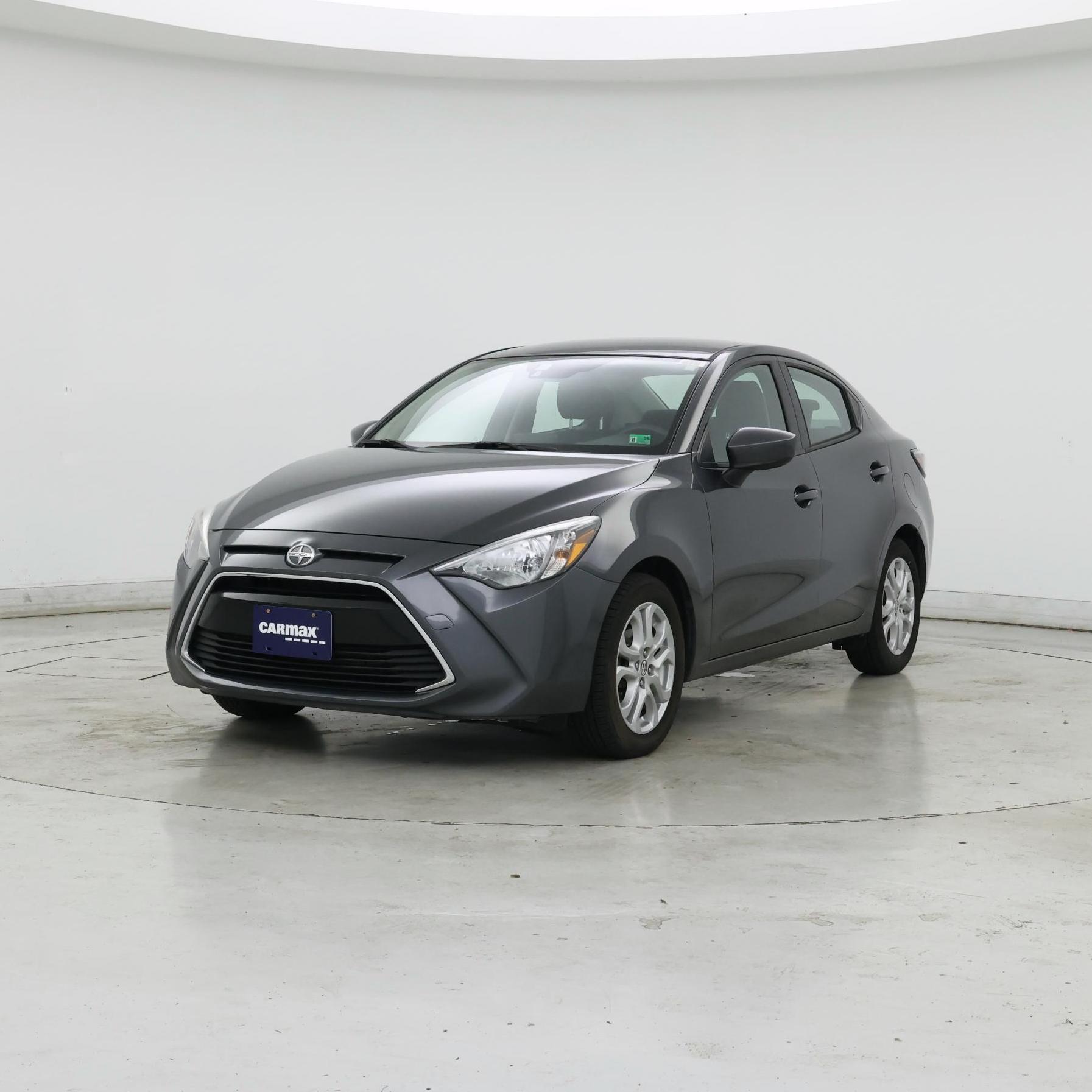 Thumbnail: 2016 Scion iA - 4