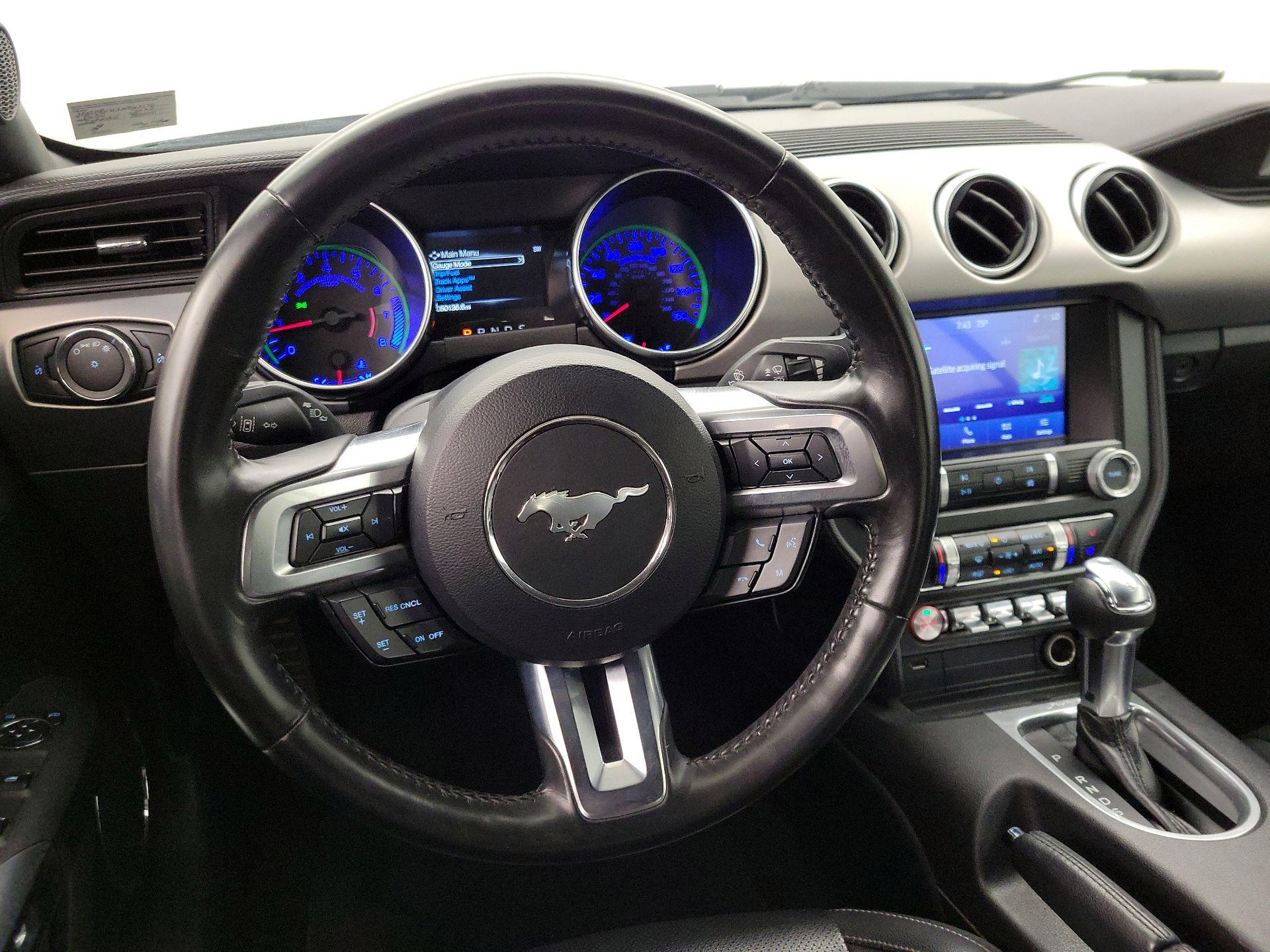 Thumbnail: 2022 Ford Mustang - 10
