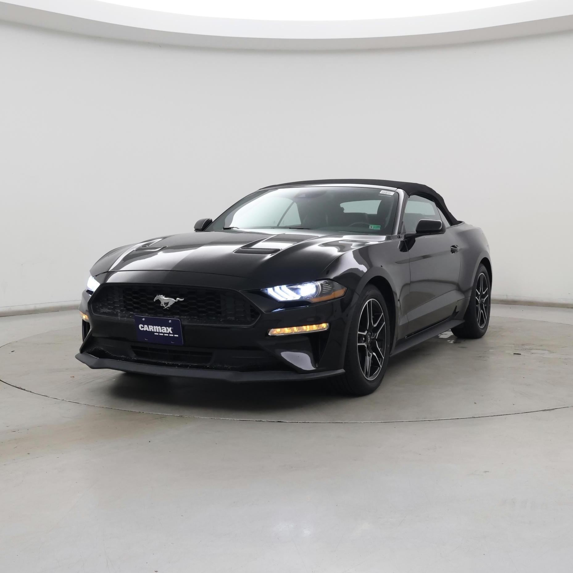 Thumbnail: 2022 Ford Mustang - 4