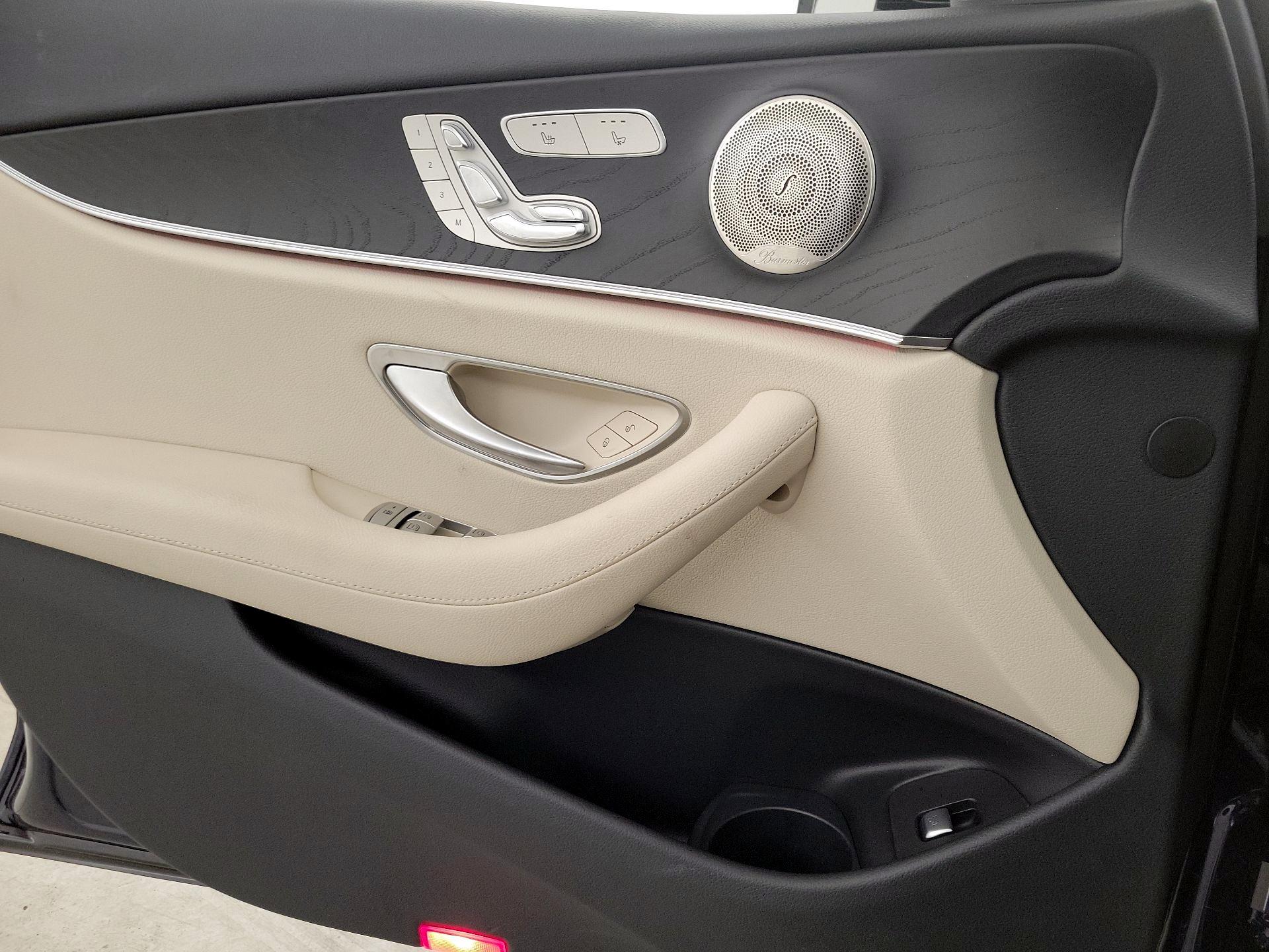 Thumbnail: 2022 Mercedes-Benz E-Class - 12