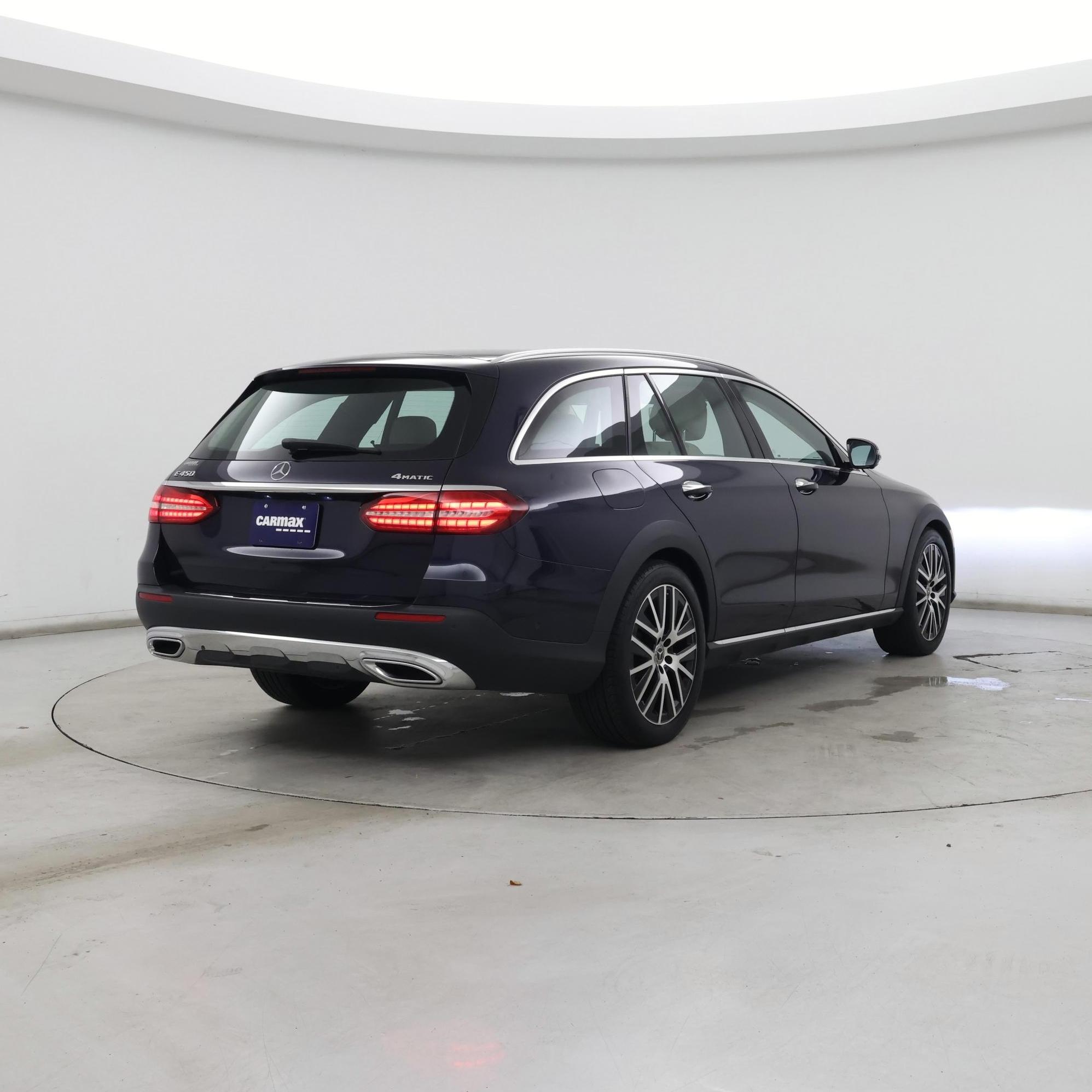 Thumbnail: 2022 Mercedes-Benz E-Class - 8