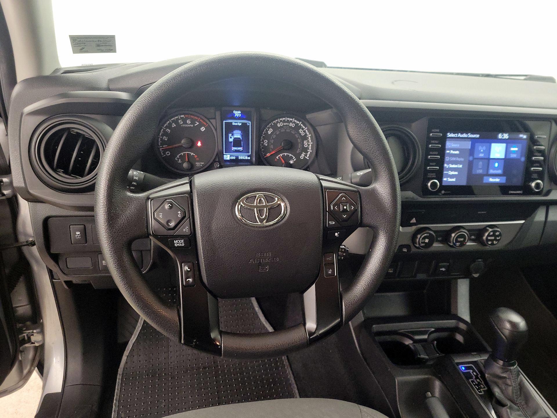Thumbnail: 2022 Toyota Tacoma - 10