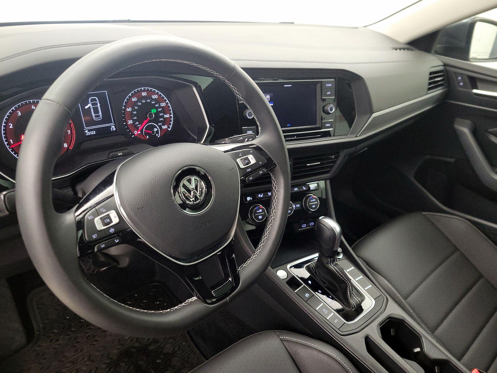 Thumbnail: 2021 Volkswagen Jetta - 9