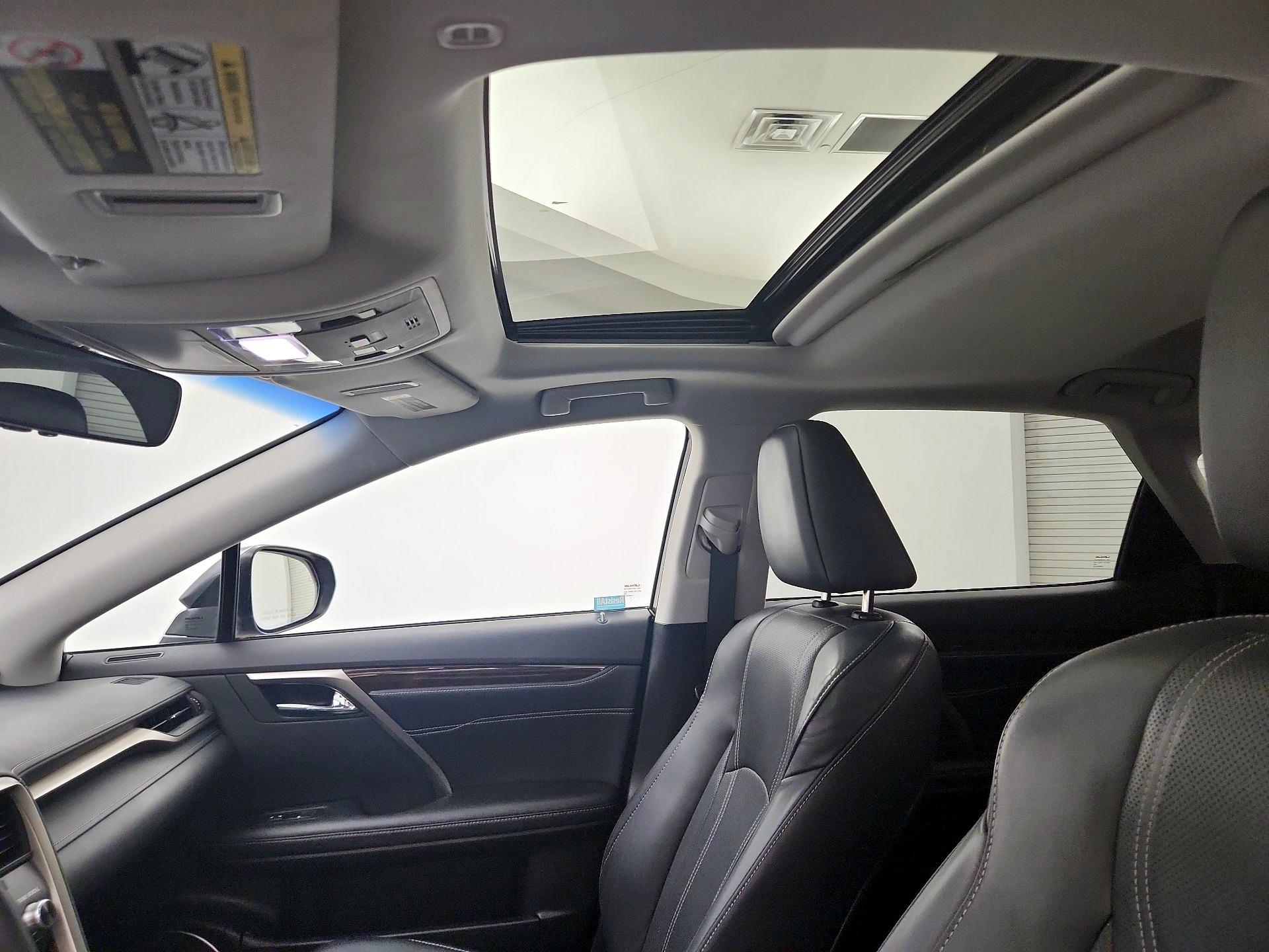 Thumbnail: 2017 Lexus RX - 20