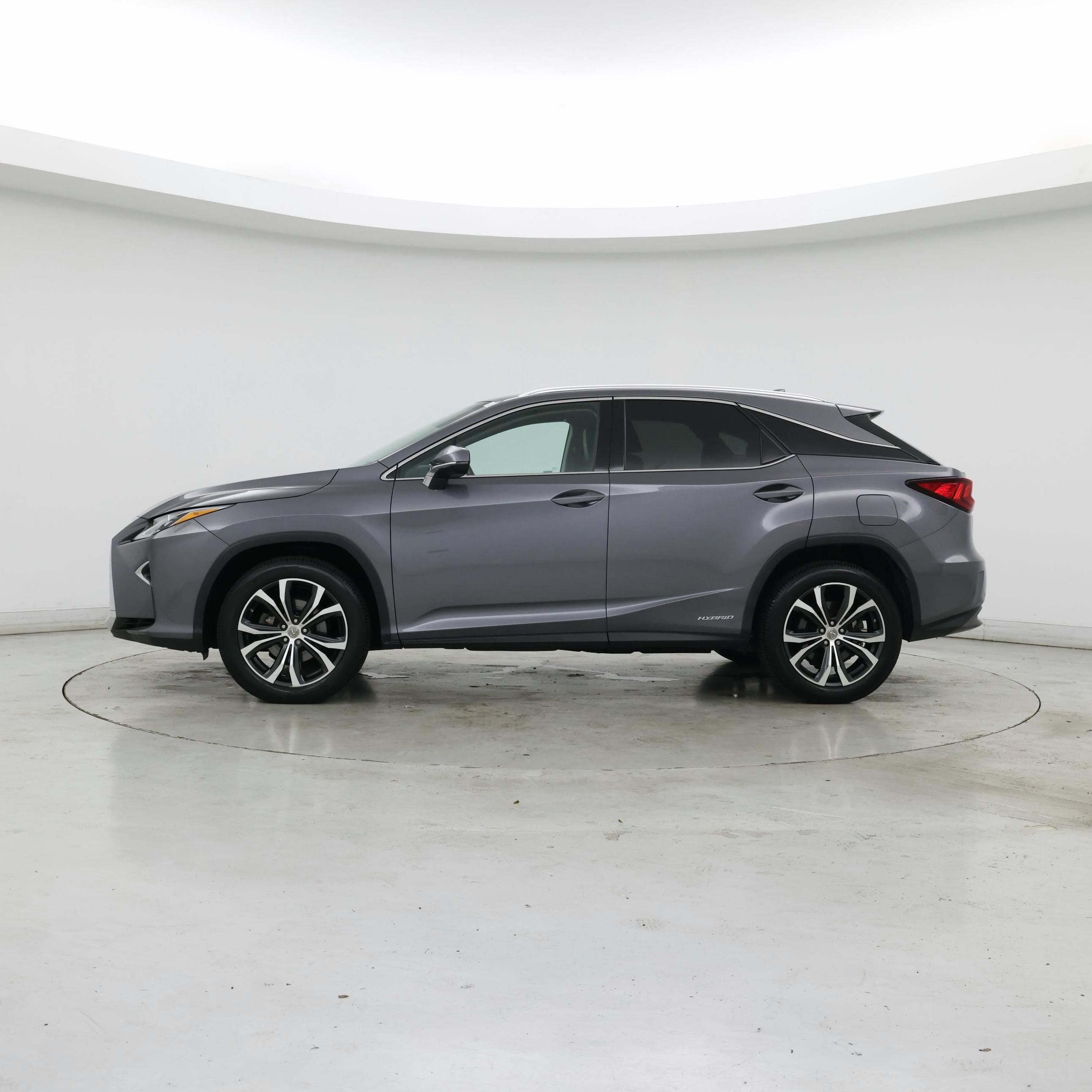 Thumbnail: 2017 Lexus RX - 3