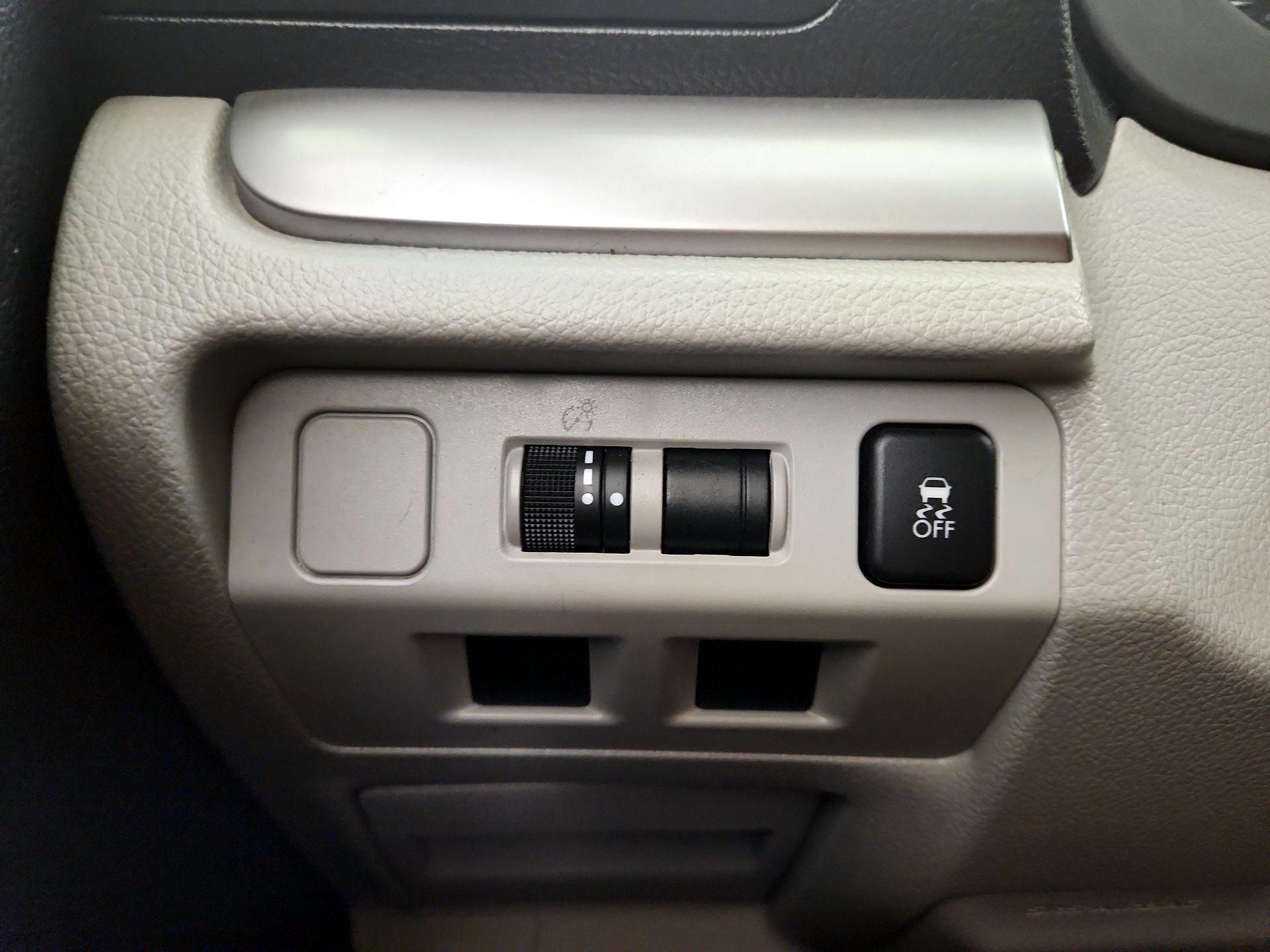 Thumbnail: 2016 Subaru Forester - 13