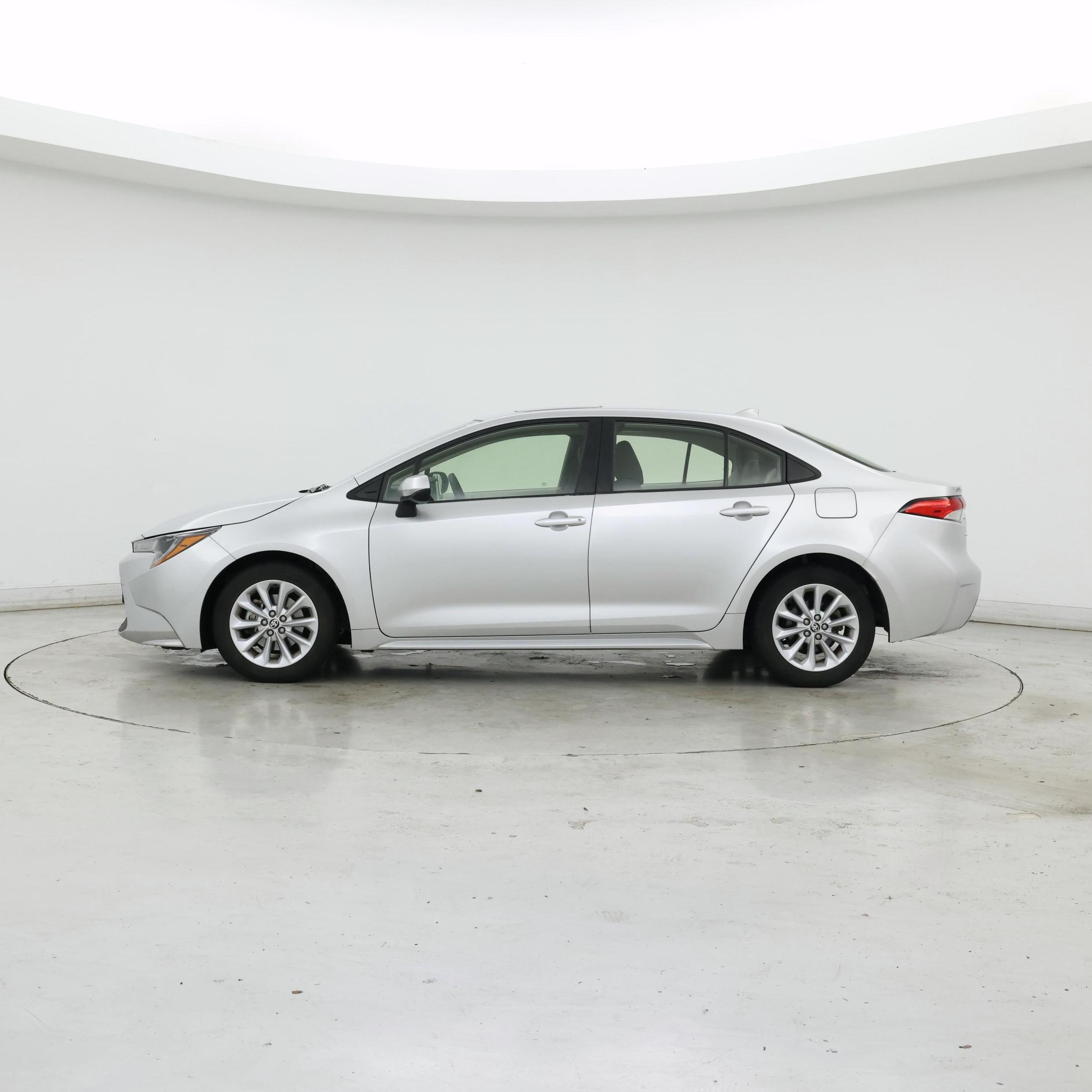 Thumbnail: 2020 Toyota Corolla - 3