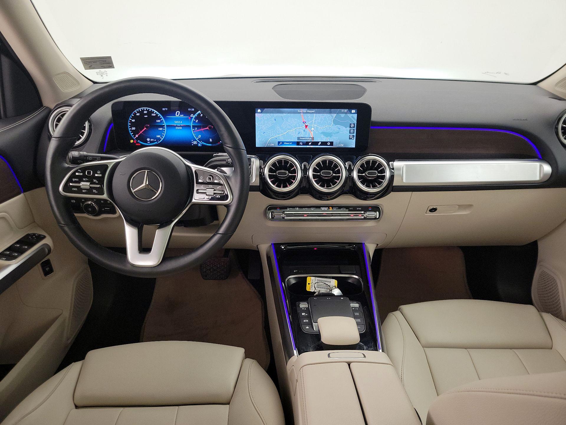 Thumbnail: 2023 Mercedes-Benz GLB - 9