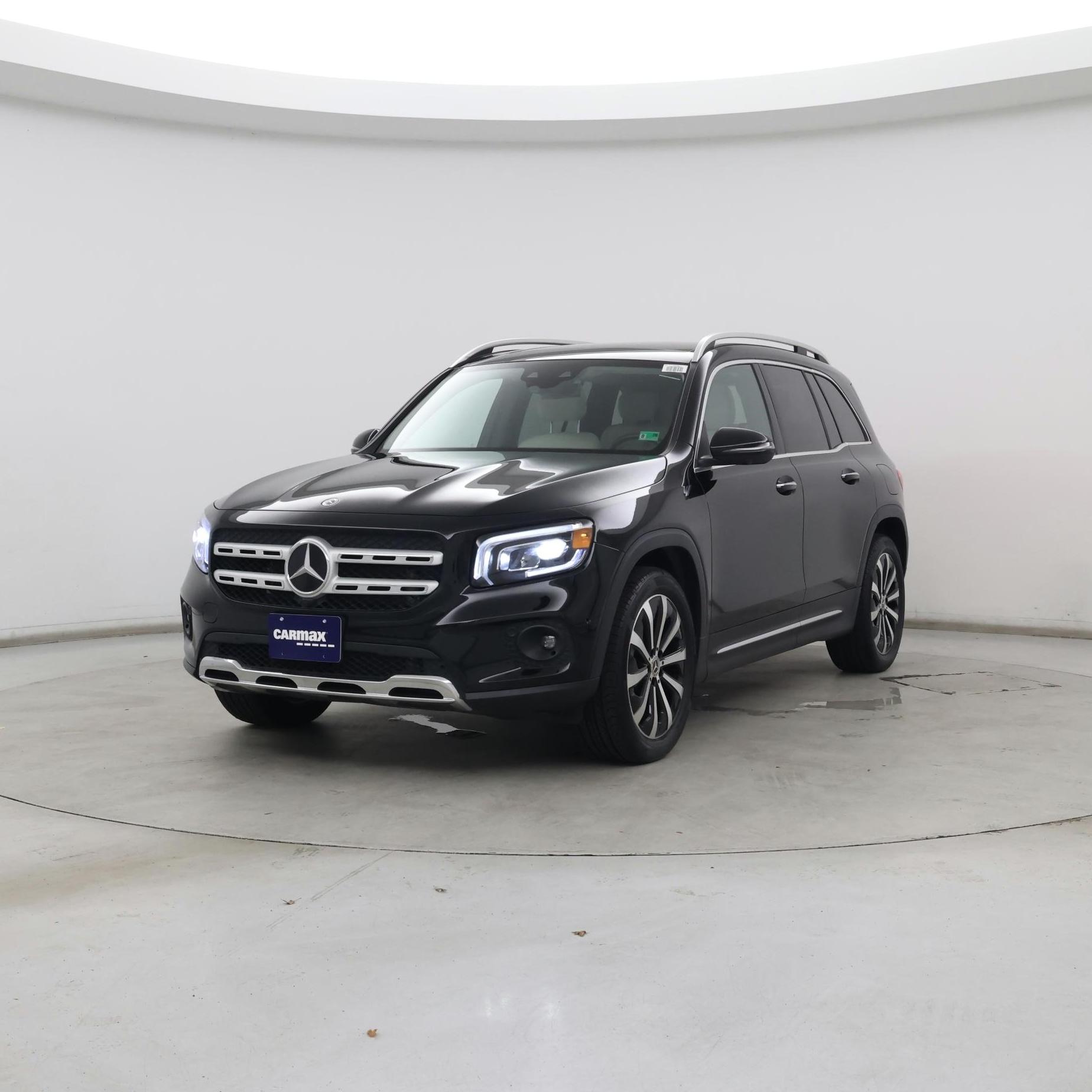 Thumbnail: 2023 Mercedes-Benz GLB - 4