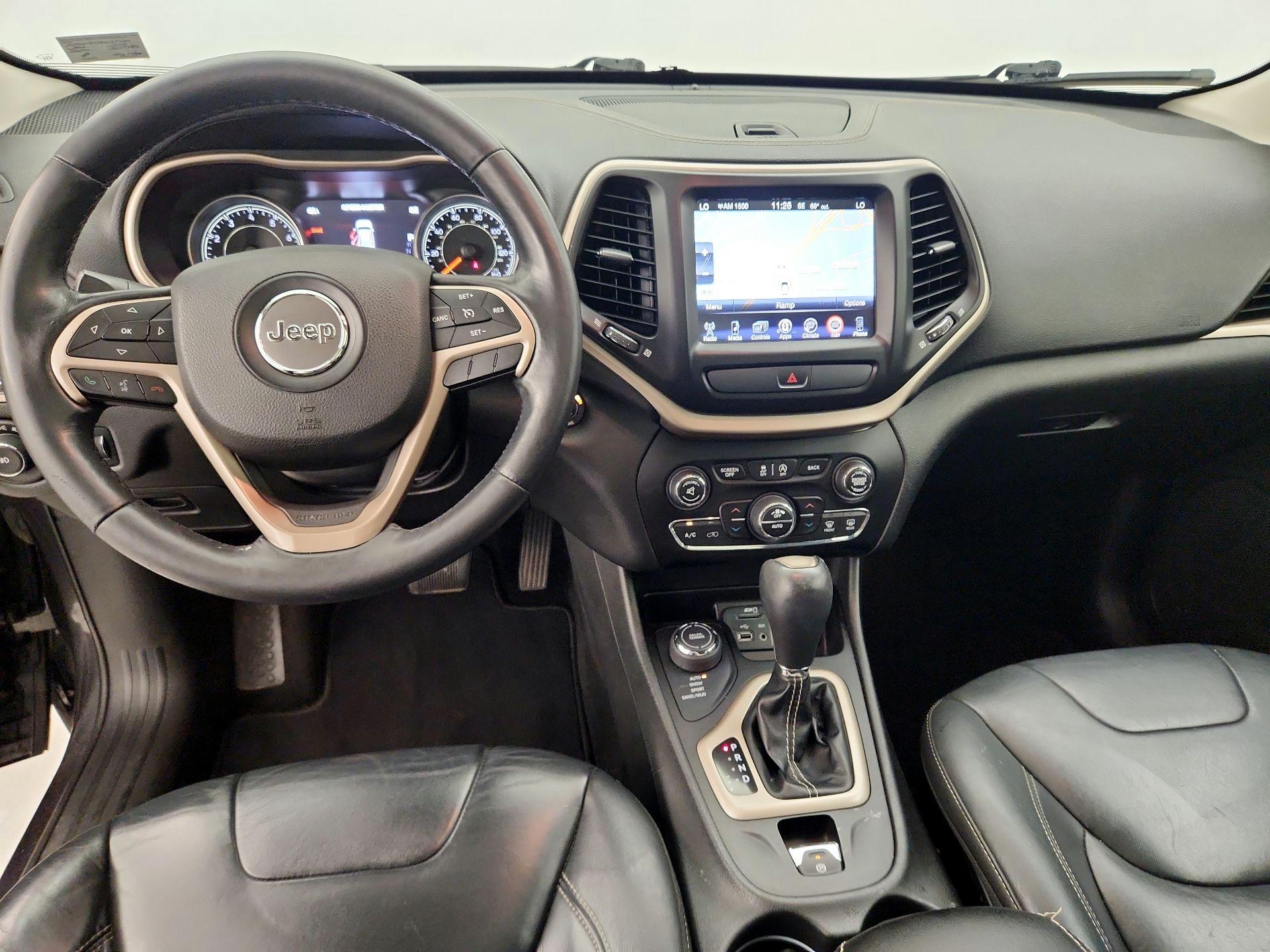Thumbnail: 2015 Jeep Cherokee - 9