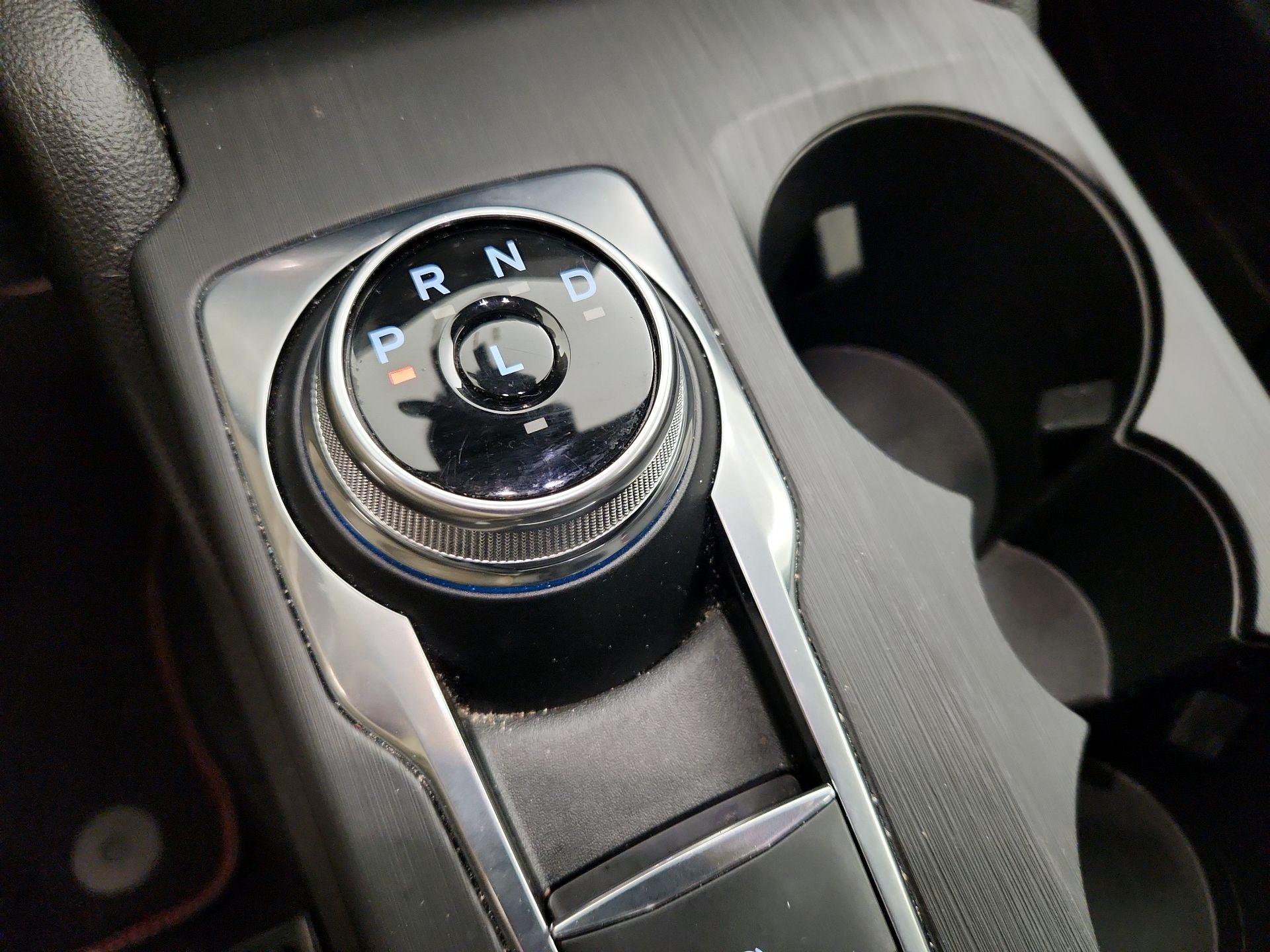 Thumbnail: 2023 Ford Escape - 18