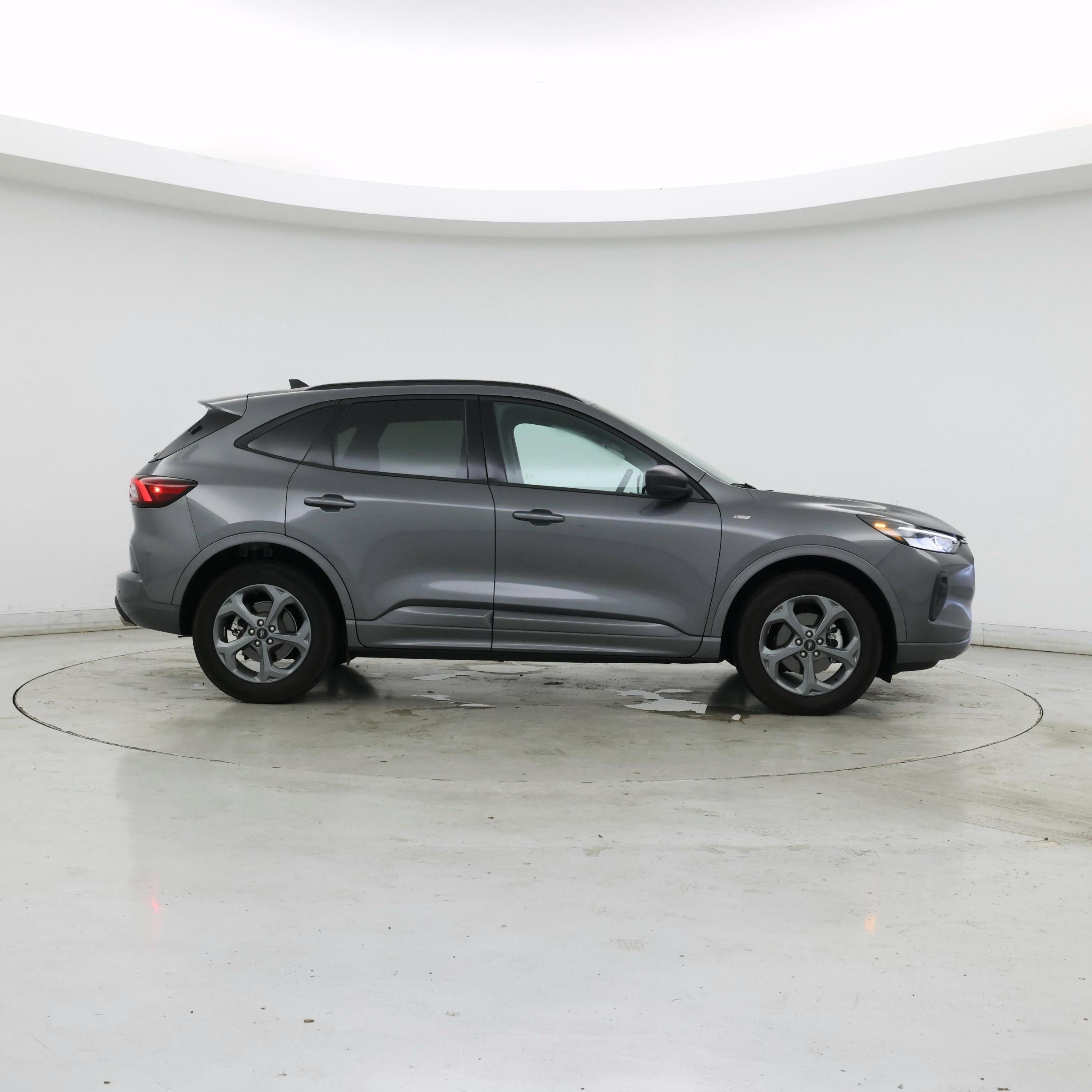 Thumbnail: 2023 Ford Escape - 7