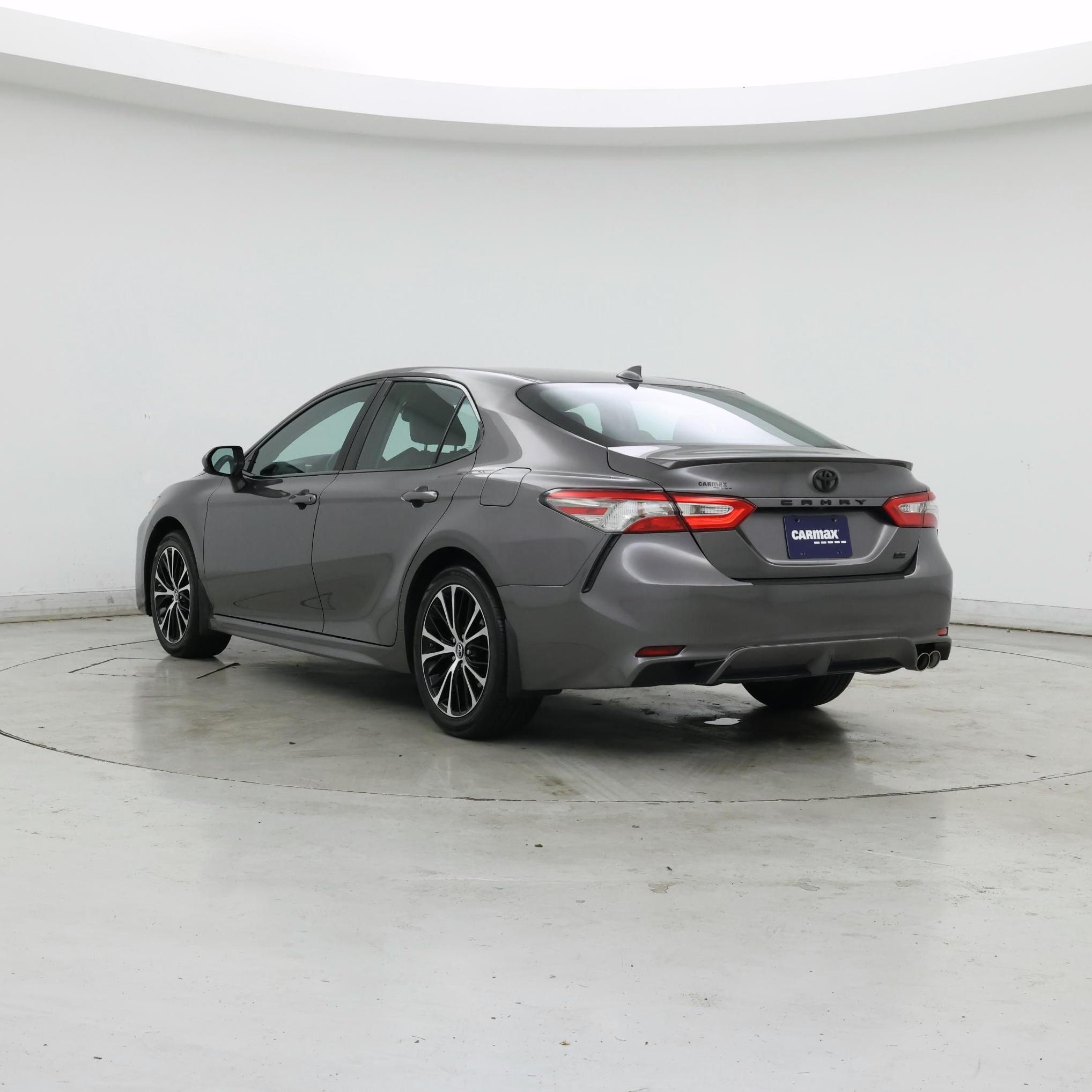 Thumbnail: 2019 Toyota Camry - 2