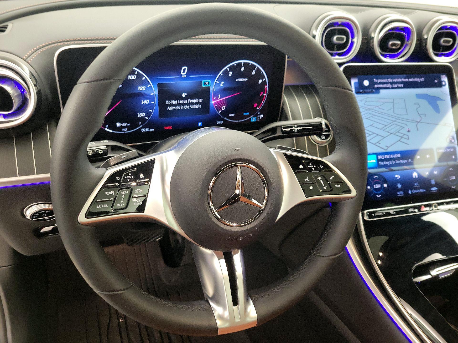 Thumbnail: 2023 Mercedes-Benz GLC - 10