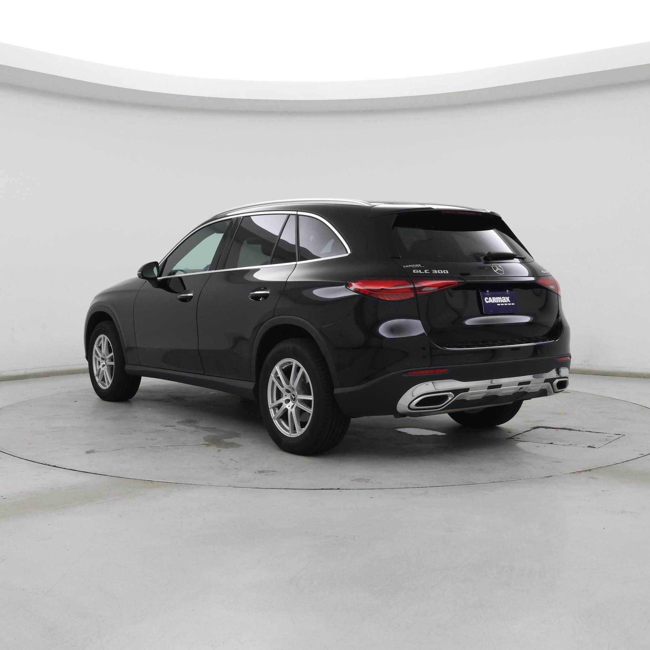 Thumbnail: 2023 Mercedes-Benz GLC - 2