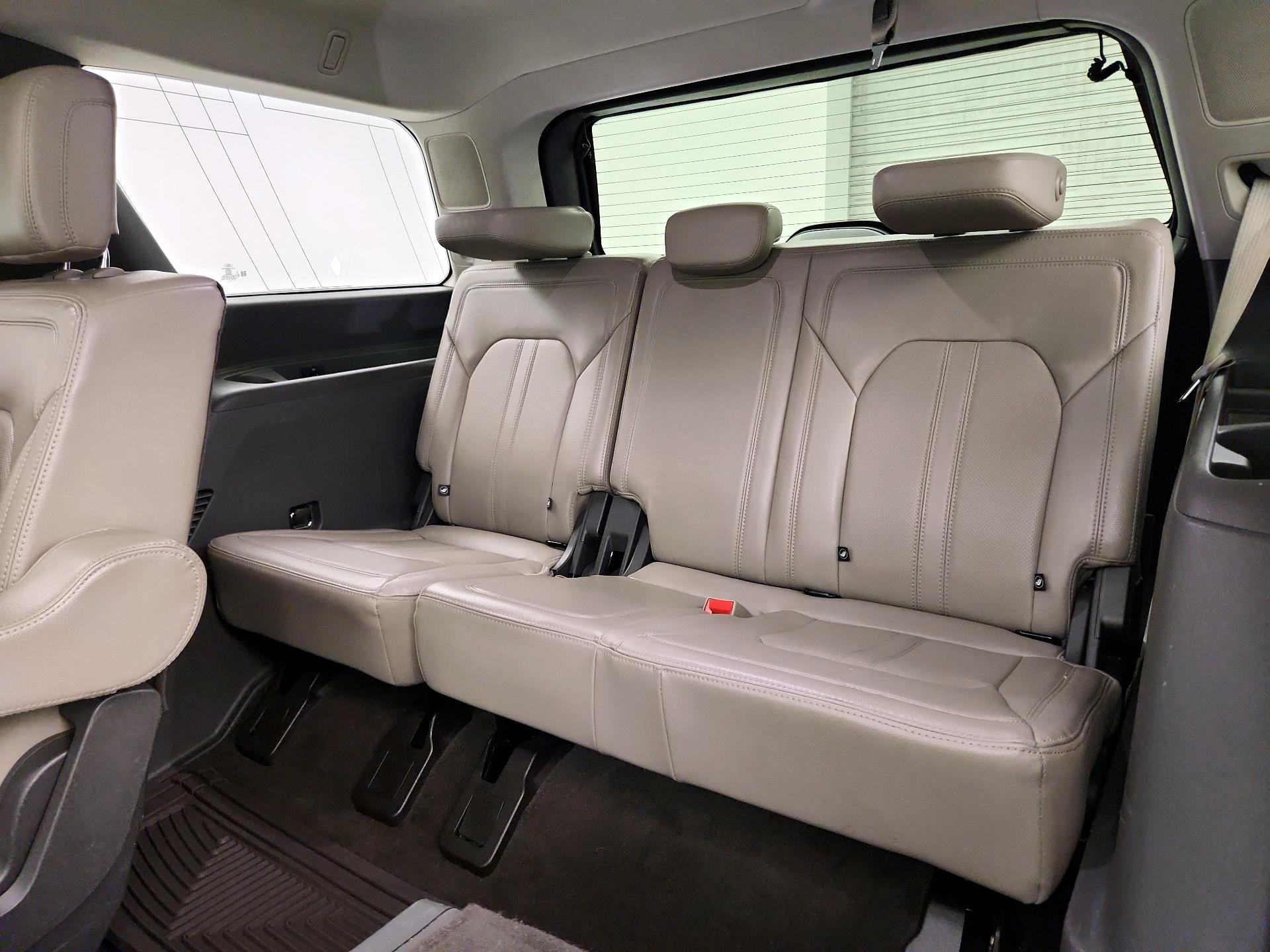 Thumbnail: 2021 Ford Expedition - 20