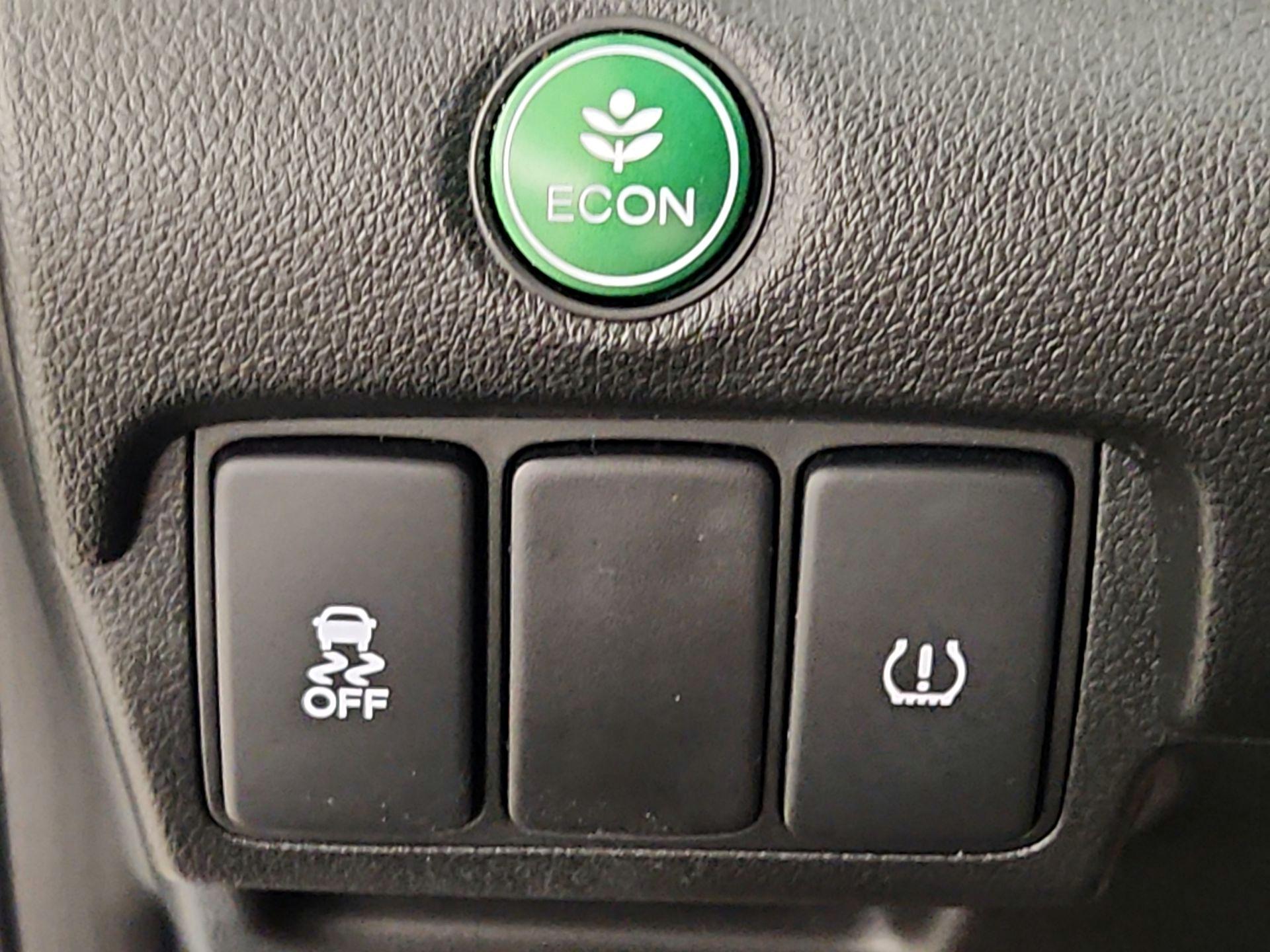 Thumbnail: 2016 Honda CR-V - 12