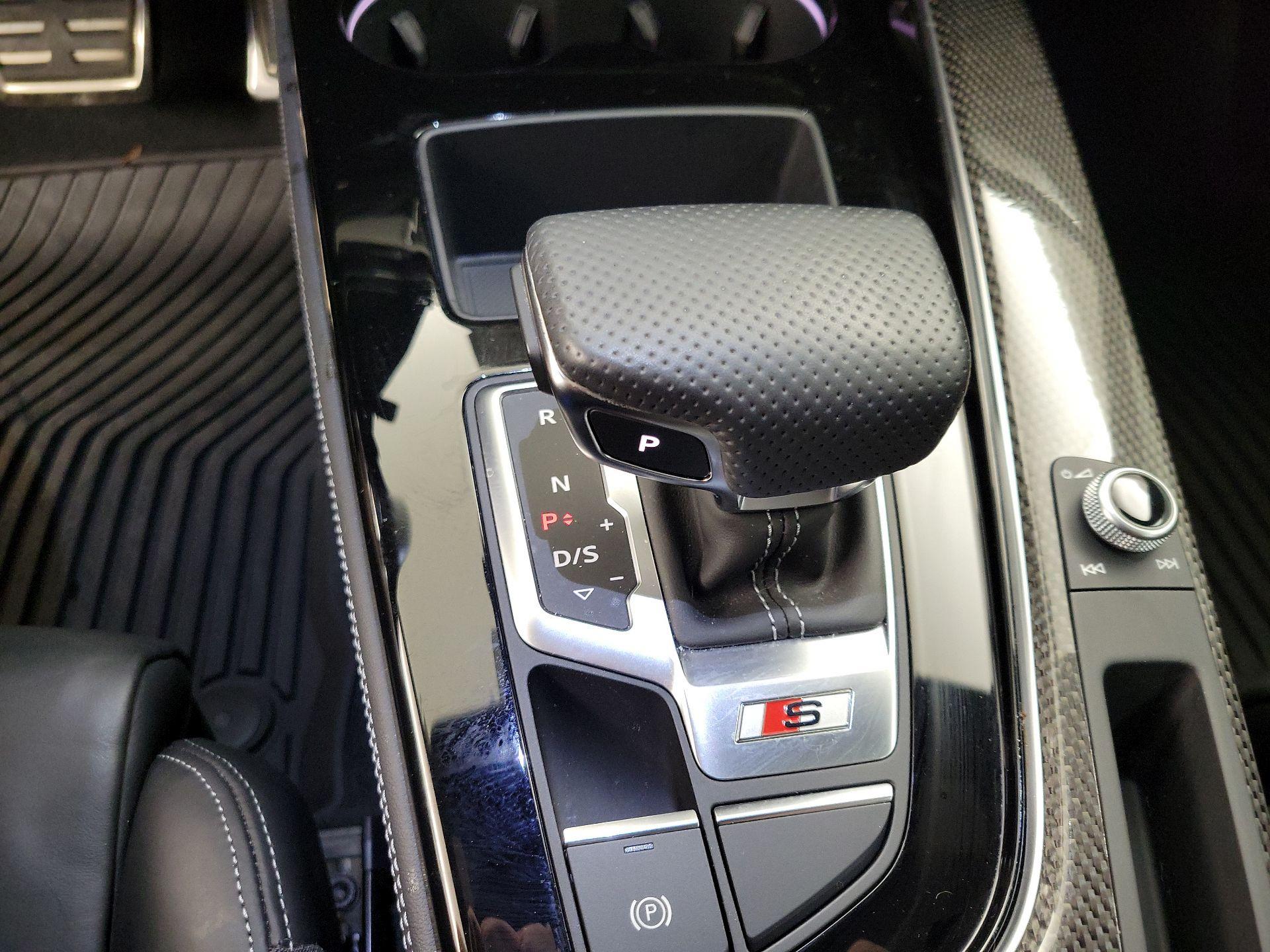 Thumbnail: 2021 Audi S5 - 18