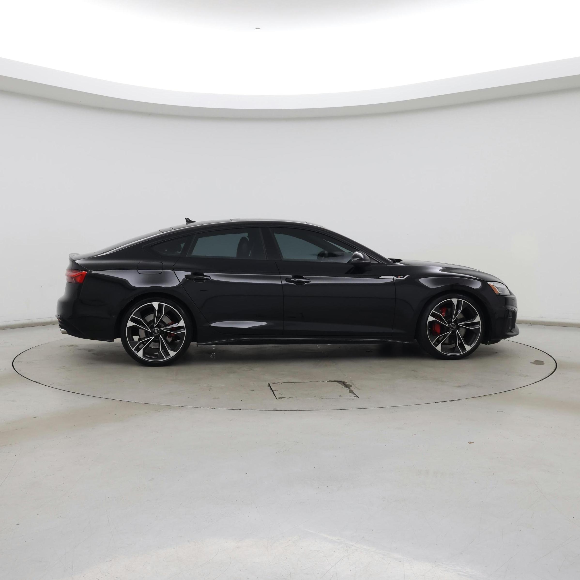 Thumbnail: 2021 Audi S5 - 7