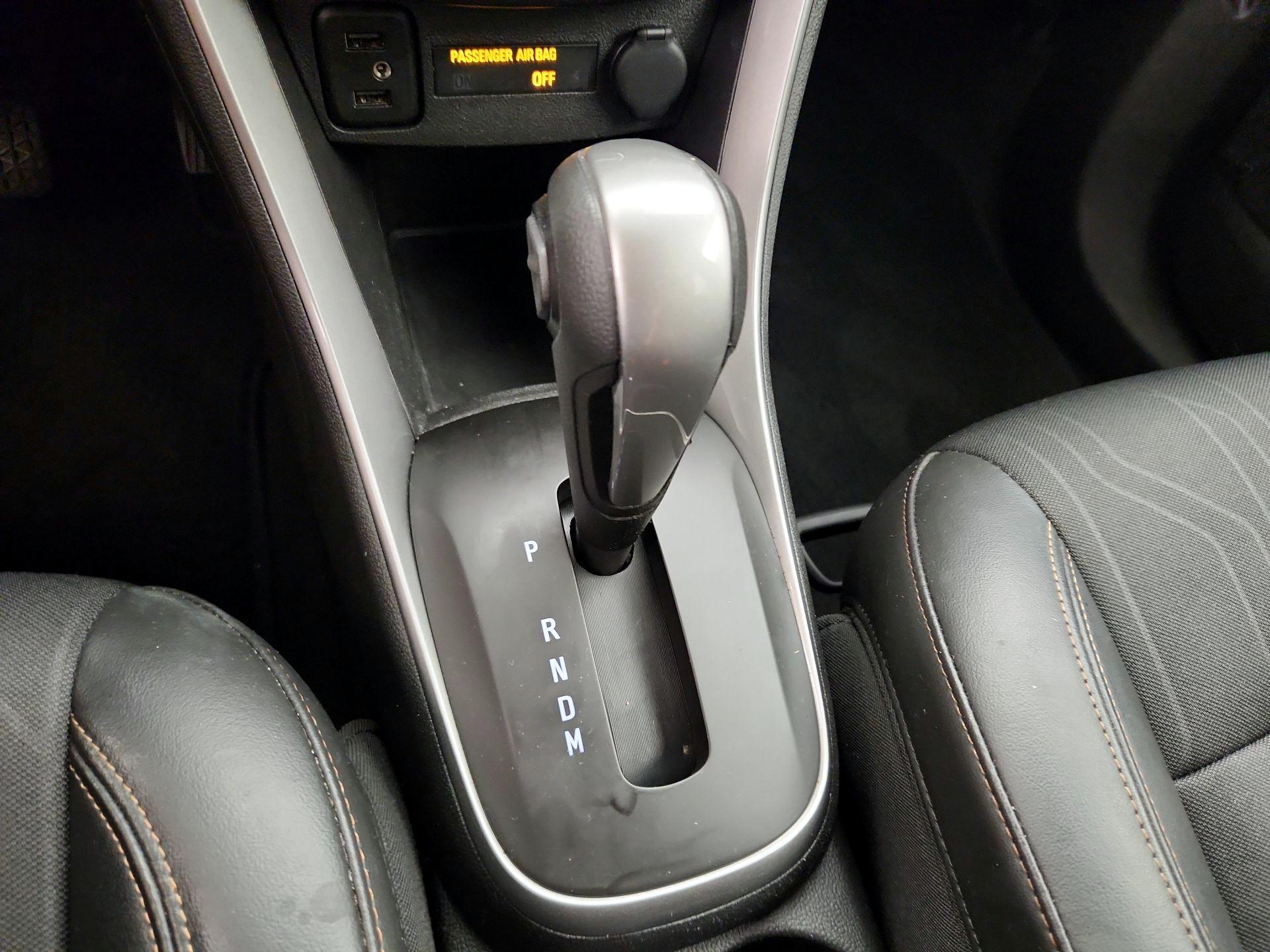 Thumbnail: 2020 Chevrolet Trax - 18