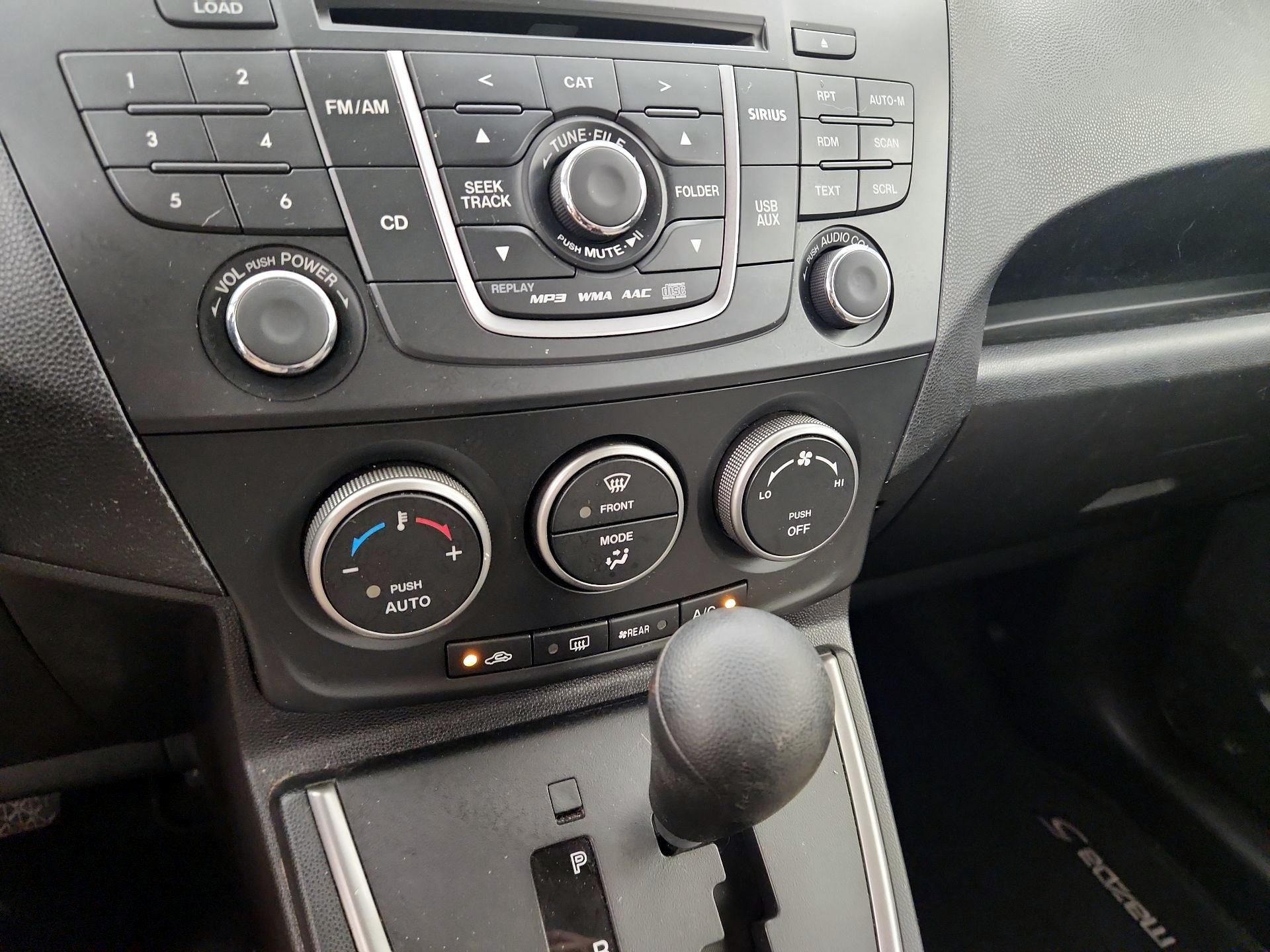 Thumbnail: 2014 Mazda Mazda5 - 15