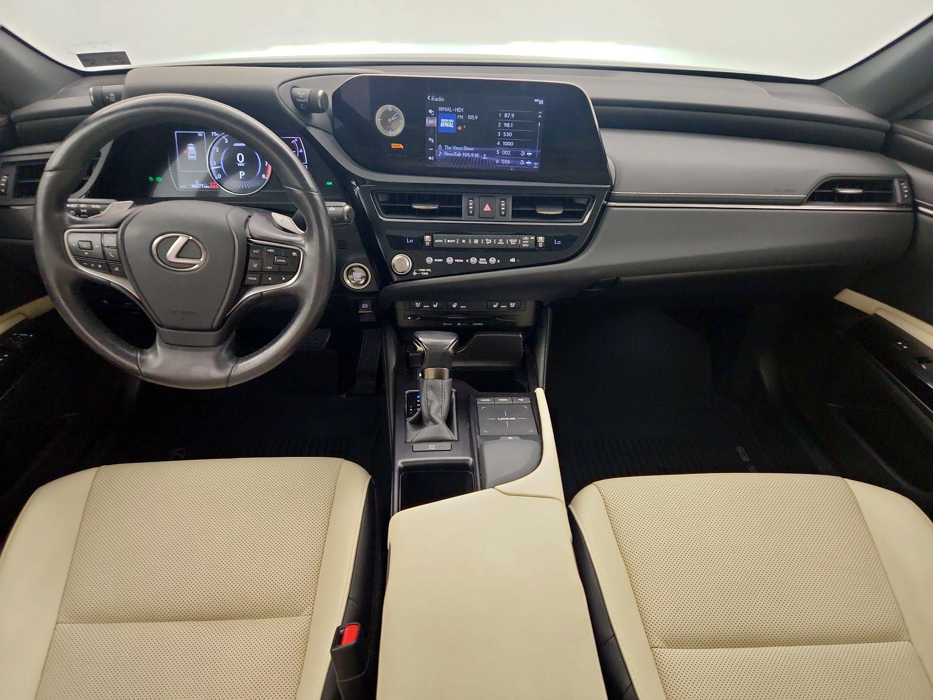 Thumbnail: 2022 Lexus ES - 9