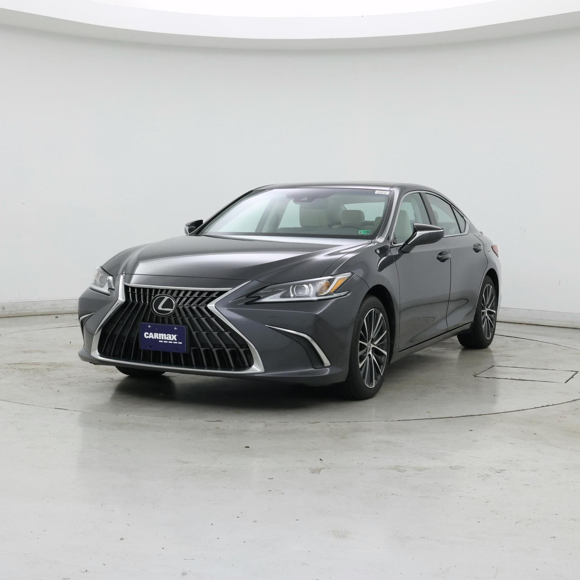 Thumbnail: 2022 Lexus ES - 4