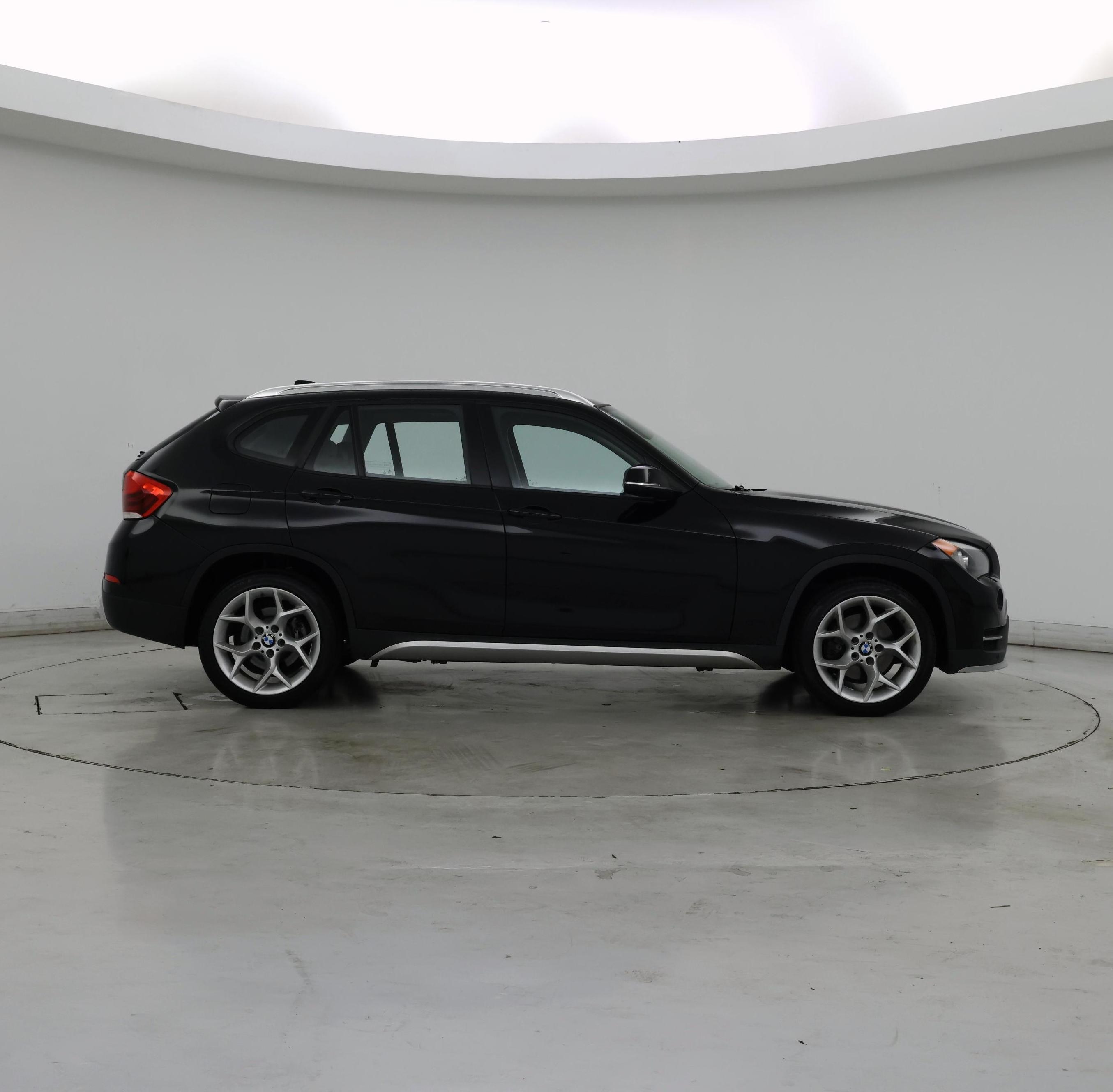 Thumbnail: 2015 BMW X1 - 7