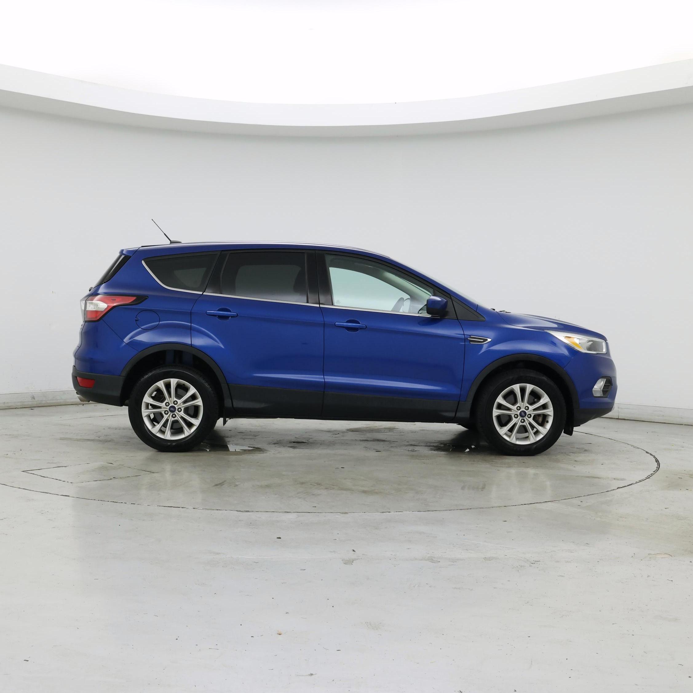 Thumbnail: 2017 Ford Escape - 7