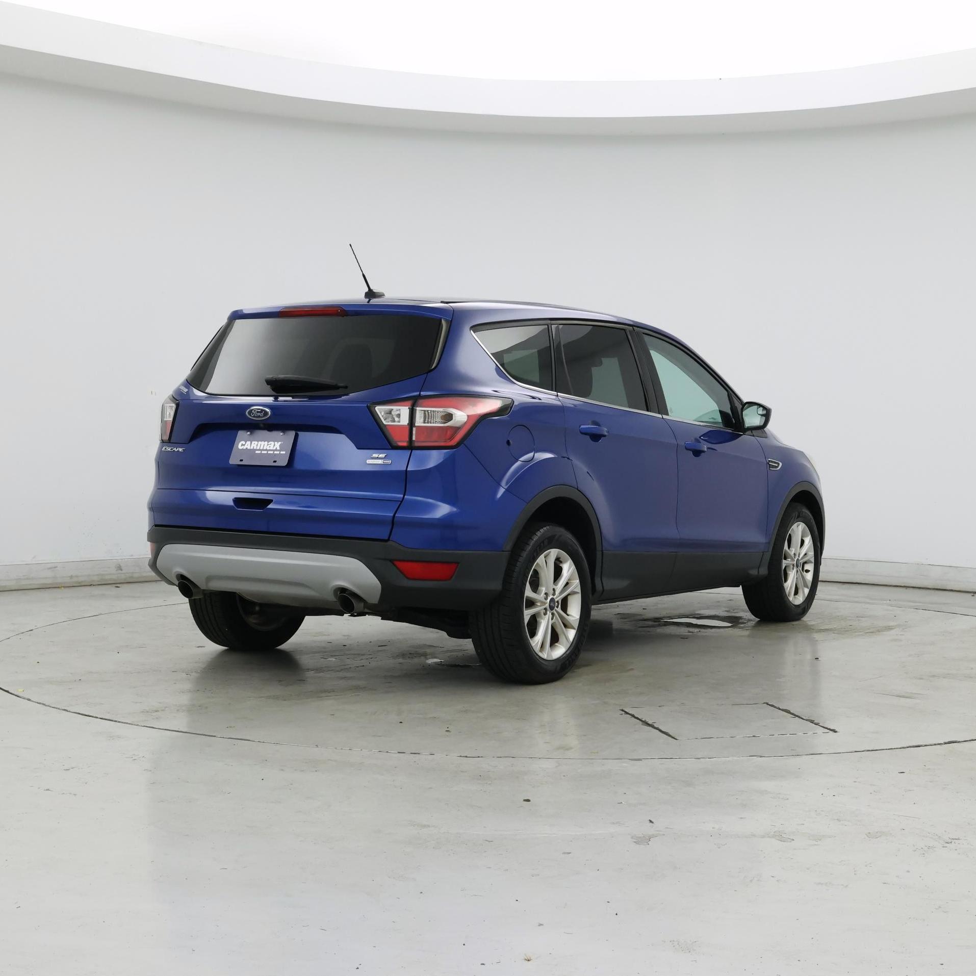 Thumbnail: 2017 Ford Escape - 8