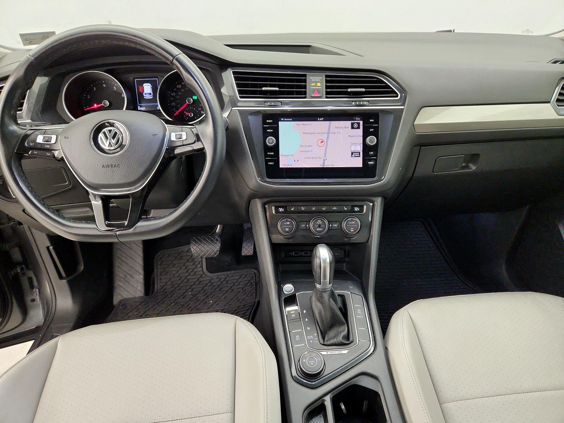 Thumbnail: 2018 Volkswagen Tiguan - 9