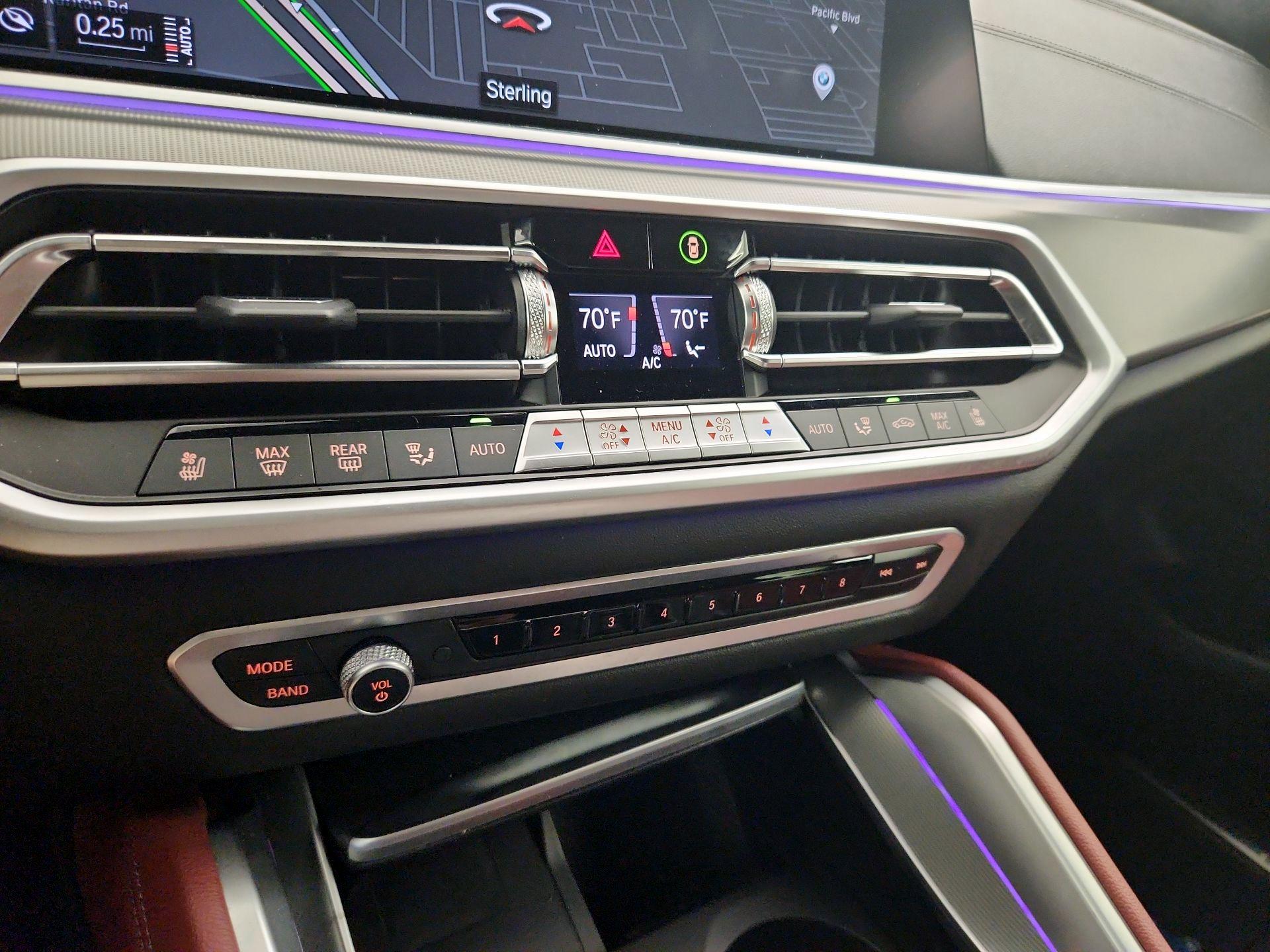 Thumbnail: 2022 BMW X6 - 17